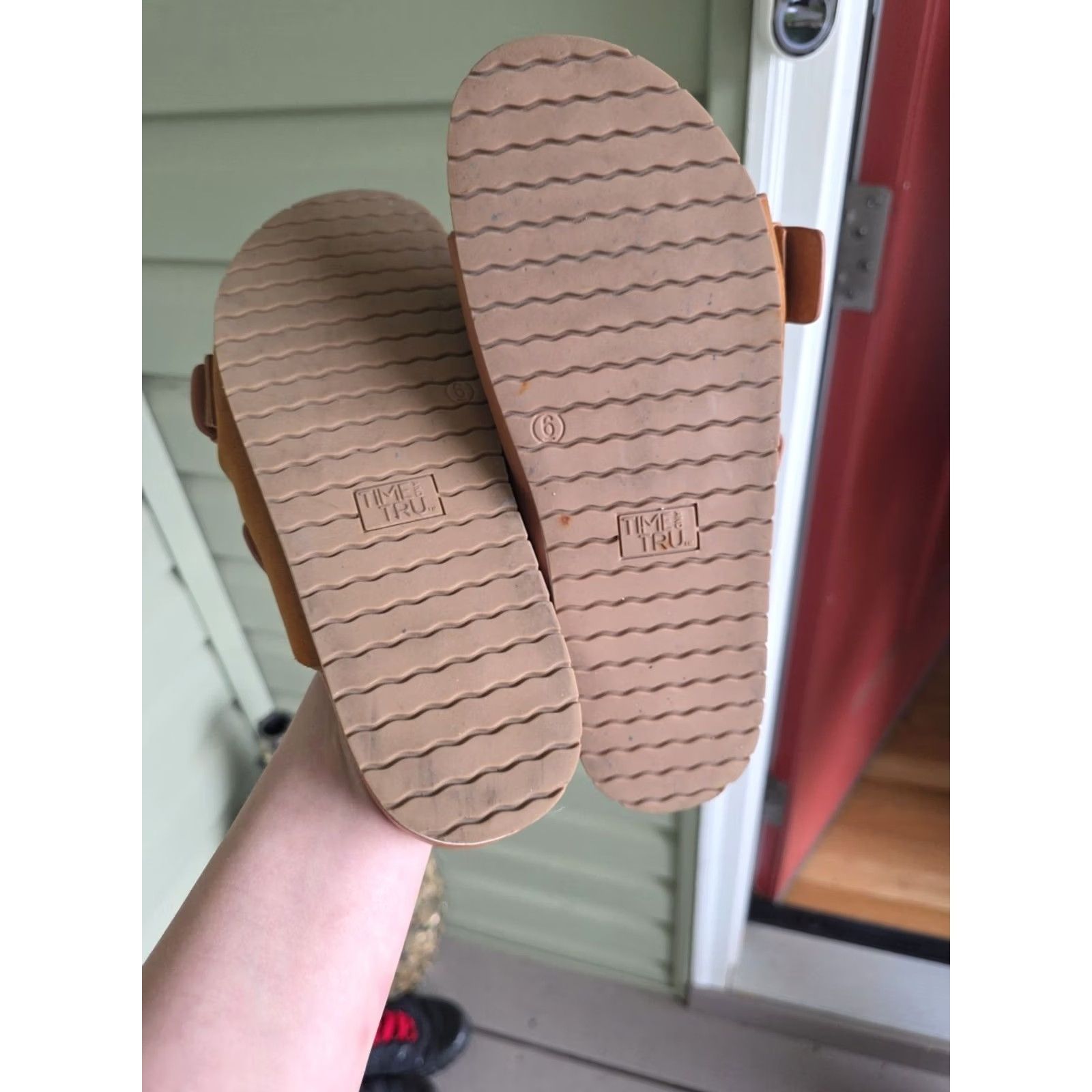 Vintage Time and Tru Women's Sandal Time and Tru Dressy Footbed Slide Cognac Sandals 6 Brown Slide Women US 6 Mens Size M / US 6-8 / IT 42-44 - 4 Thumbnail