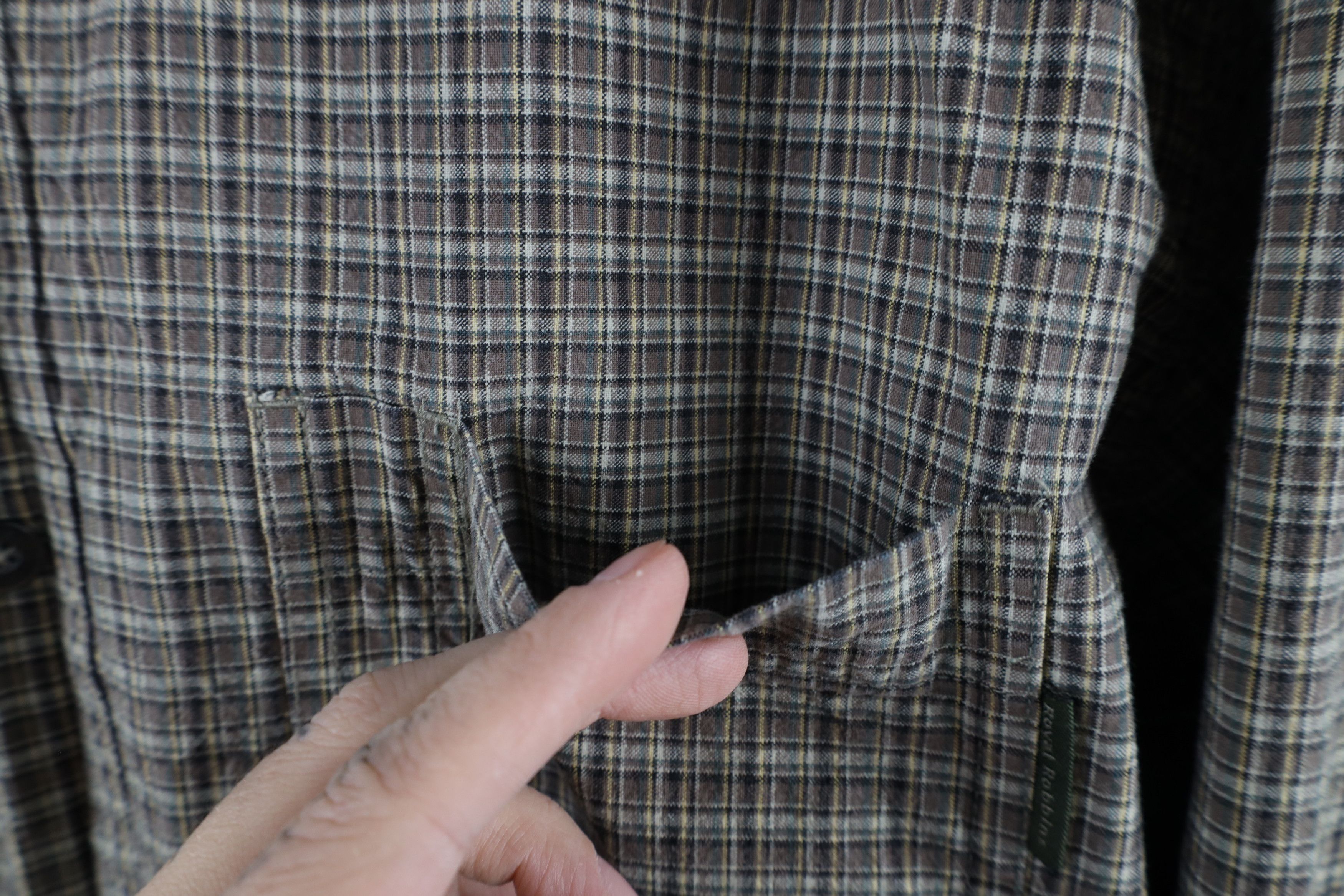 Royal Robbins × Vintage Vintage 90s Royal Robbins Heavyweight Button Down Shirt Size US XL / EU 56 / 4 - 4 Thumbnail