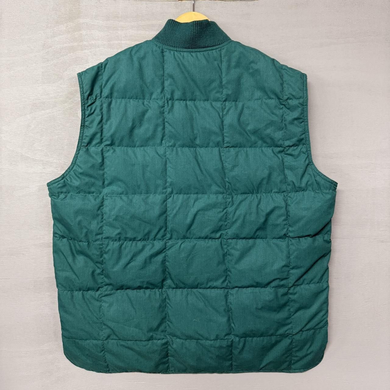 Eddie Bauer Eddie Bauer Goose Down Green Puffer Zip Up Vest Men’s Large Size US L / EU 52-54 / 3 - 3 Thumbnail