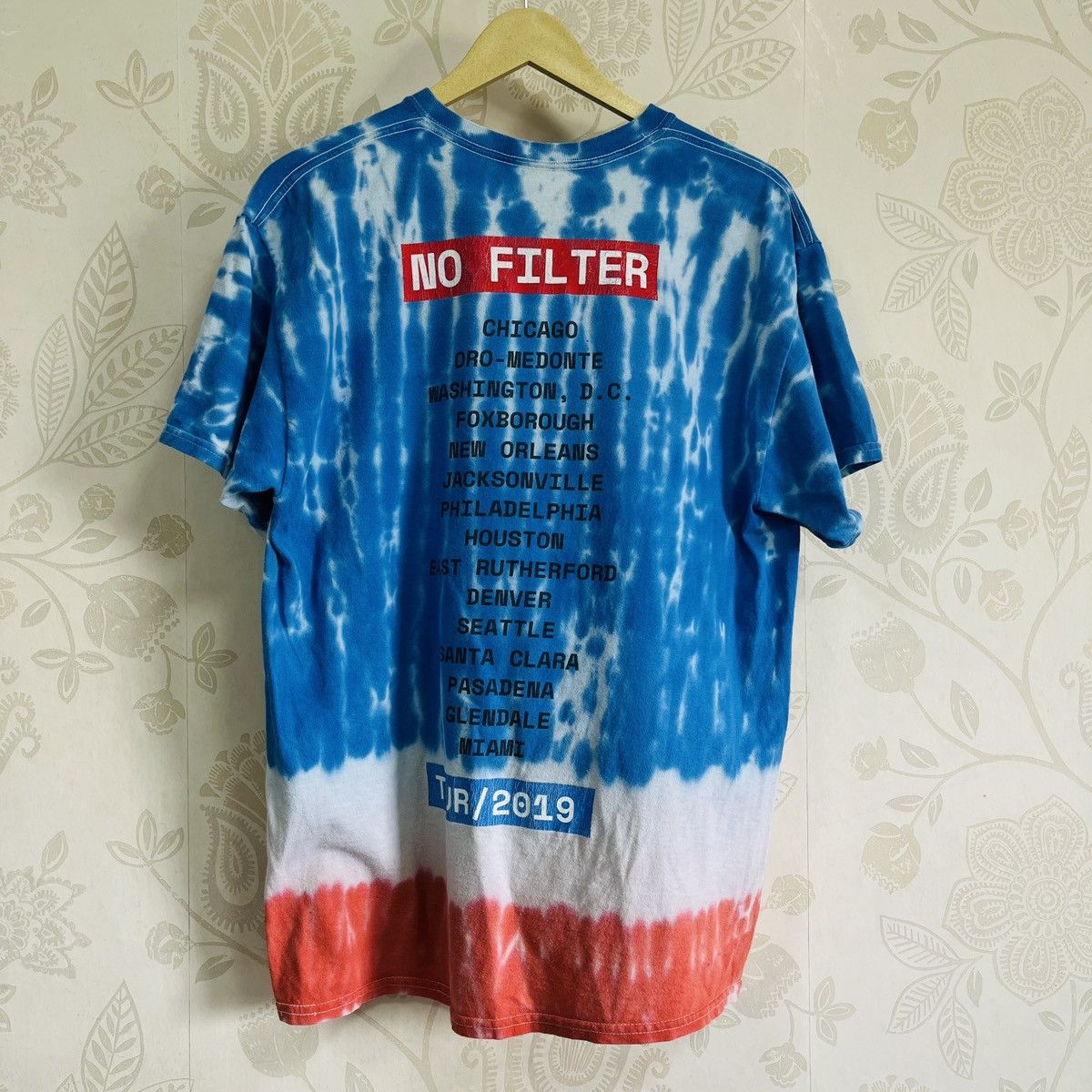 Band Tees × The Rolling Stones The Rolling Stones Concert Tour 2019 Big Logo Tie Dye TShirt Size US M / EU 48-50 / 2 - 4 Thumbnail