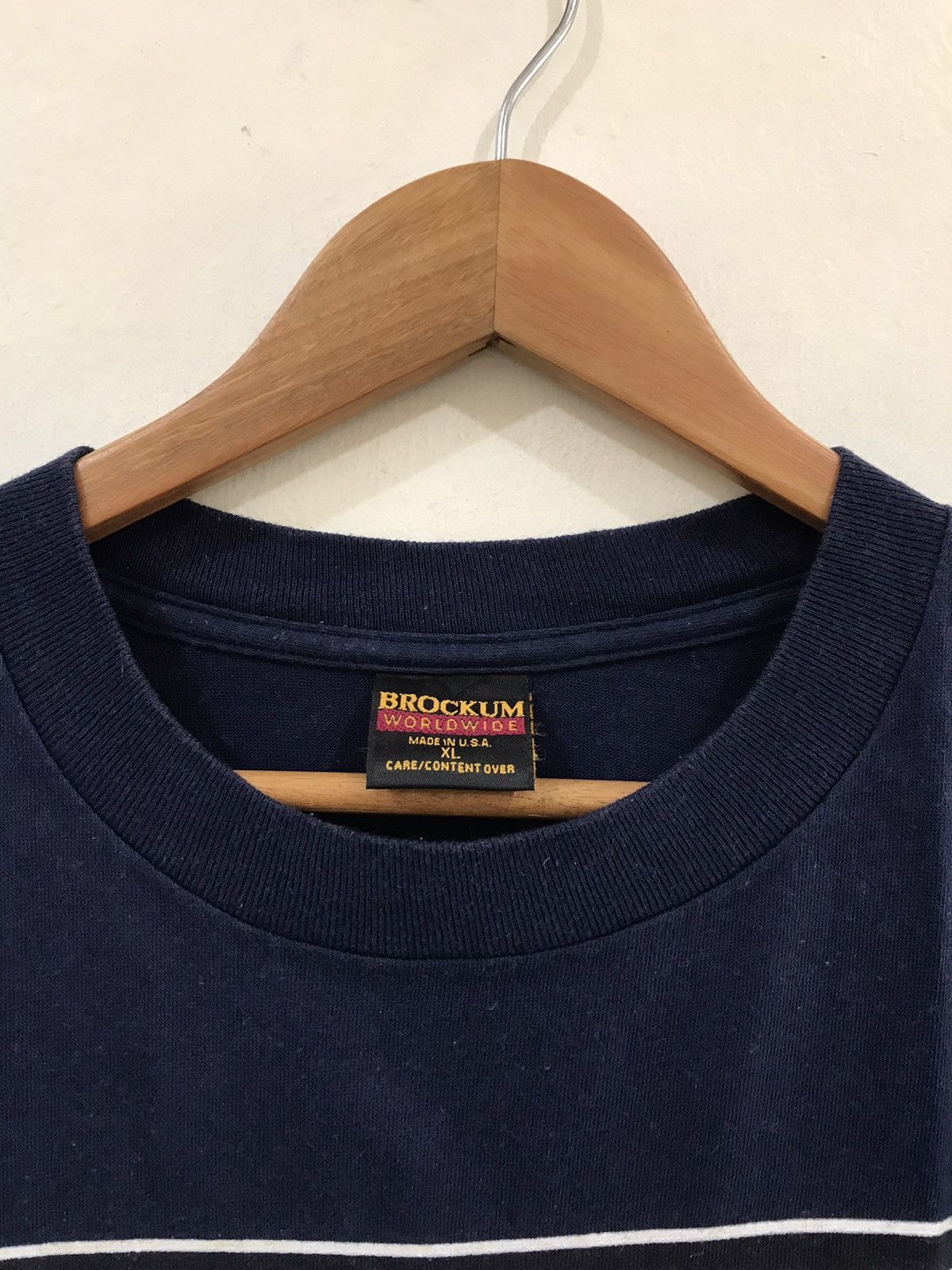 Brockum Vintage Brockum Oasis Shakermaker Tshirt Size US L / EU 52-54 / 3 - 4 Thumbnail
