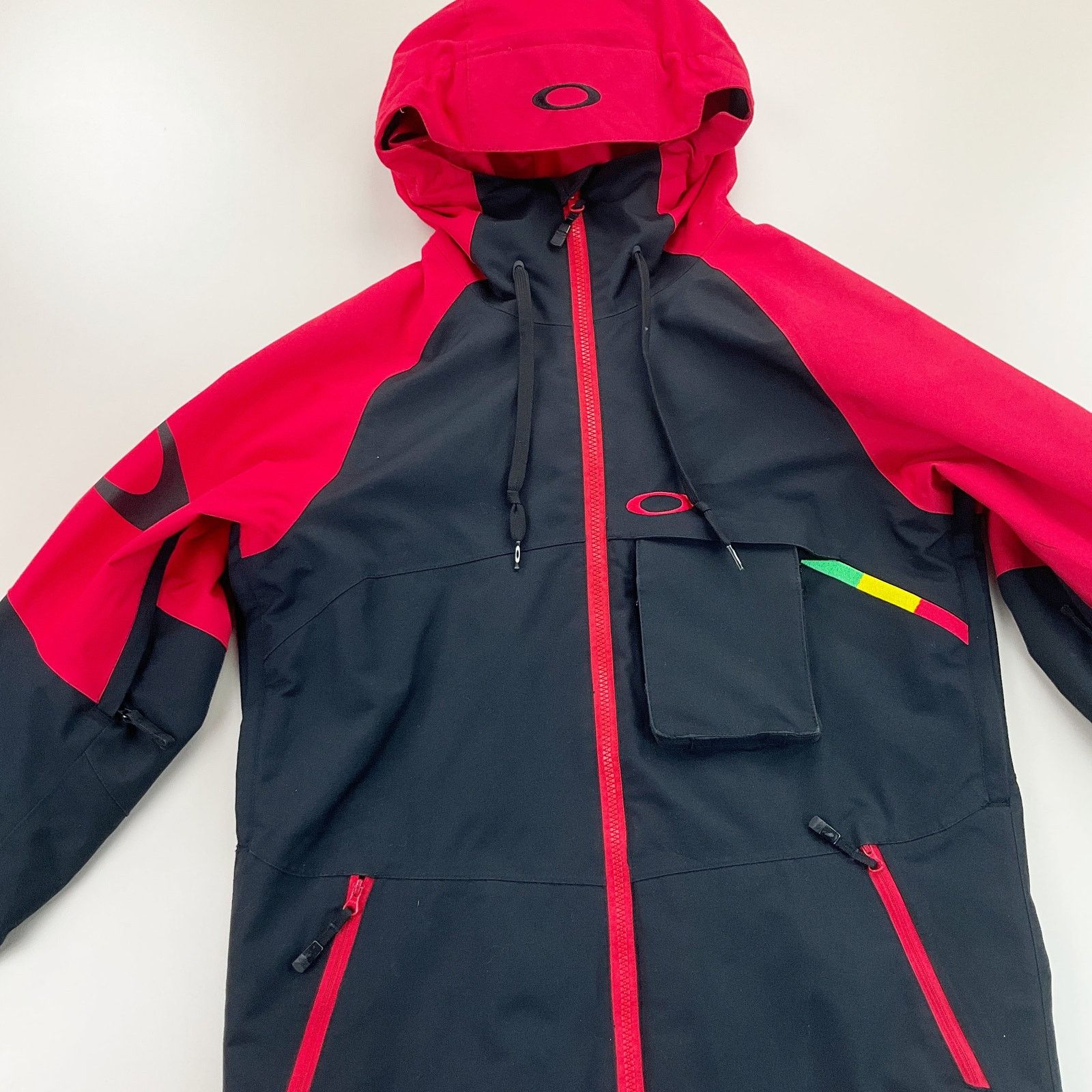 Oakley Oakley Outdoor Ski Jacket - Small outerwear mens black red Size US S / EU 44-46 / 1 - 3 Thumbnail