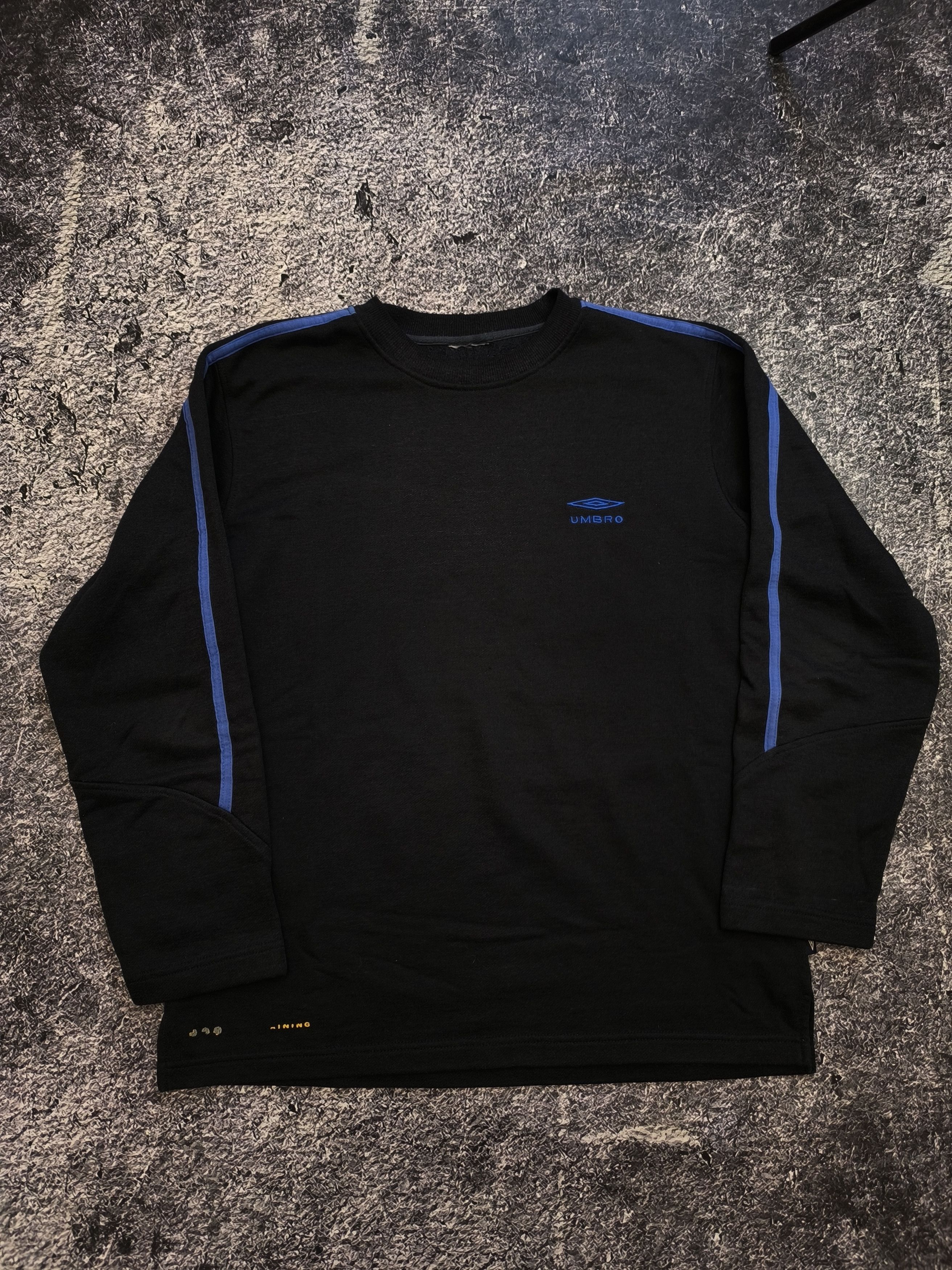 Umbro Vintage Y2K Sweatshirt Umbro Size US L / EU 52-54 / 3 - 1 Thumbnail
