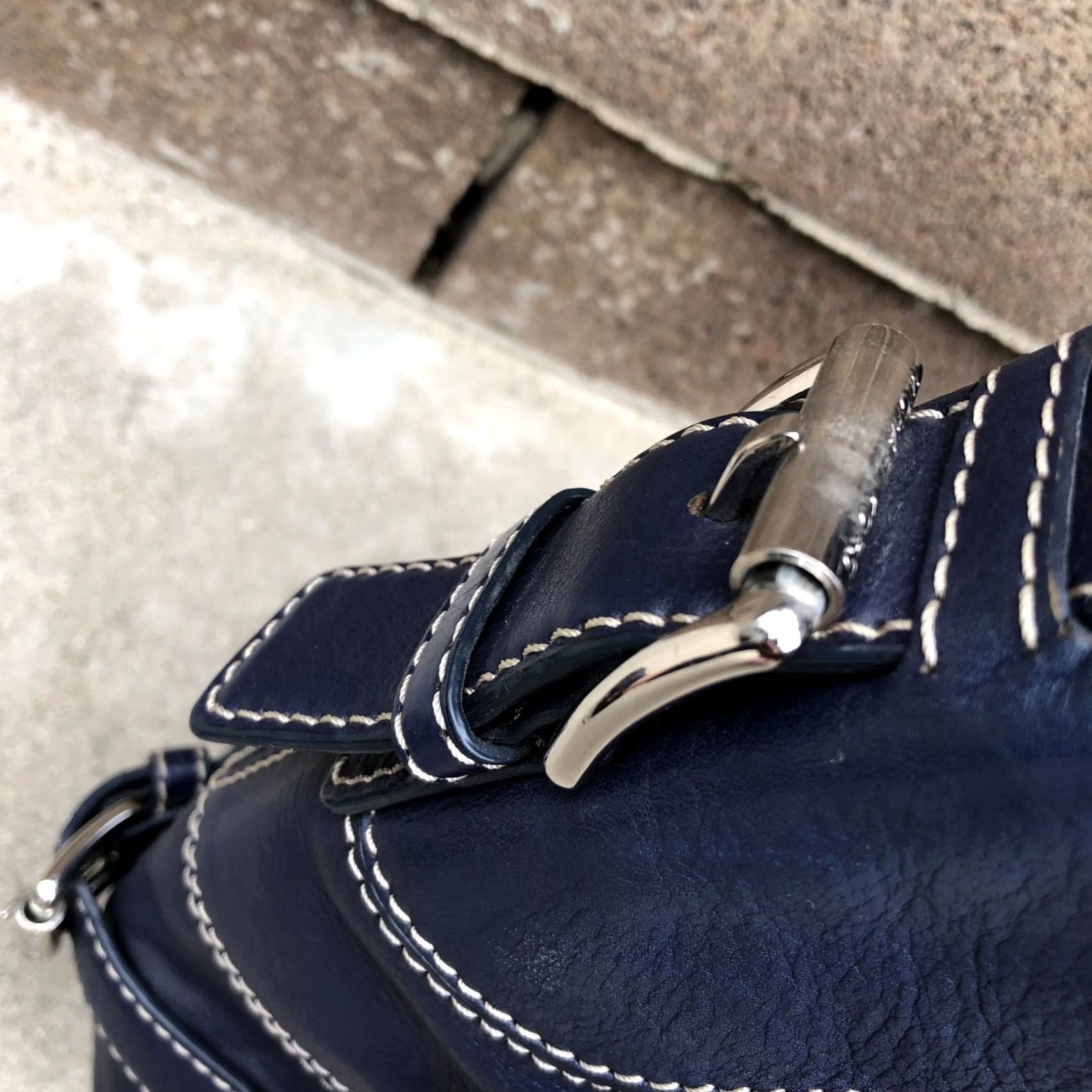 Michael Kors VINTAGE Michael Kors Shoulder Bag Women's Leather Blue Purse Medium 14x11x5 Designer Size ONE SIZE - 7 Thumbnail