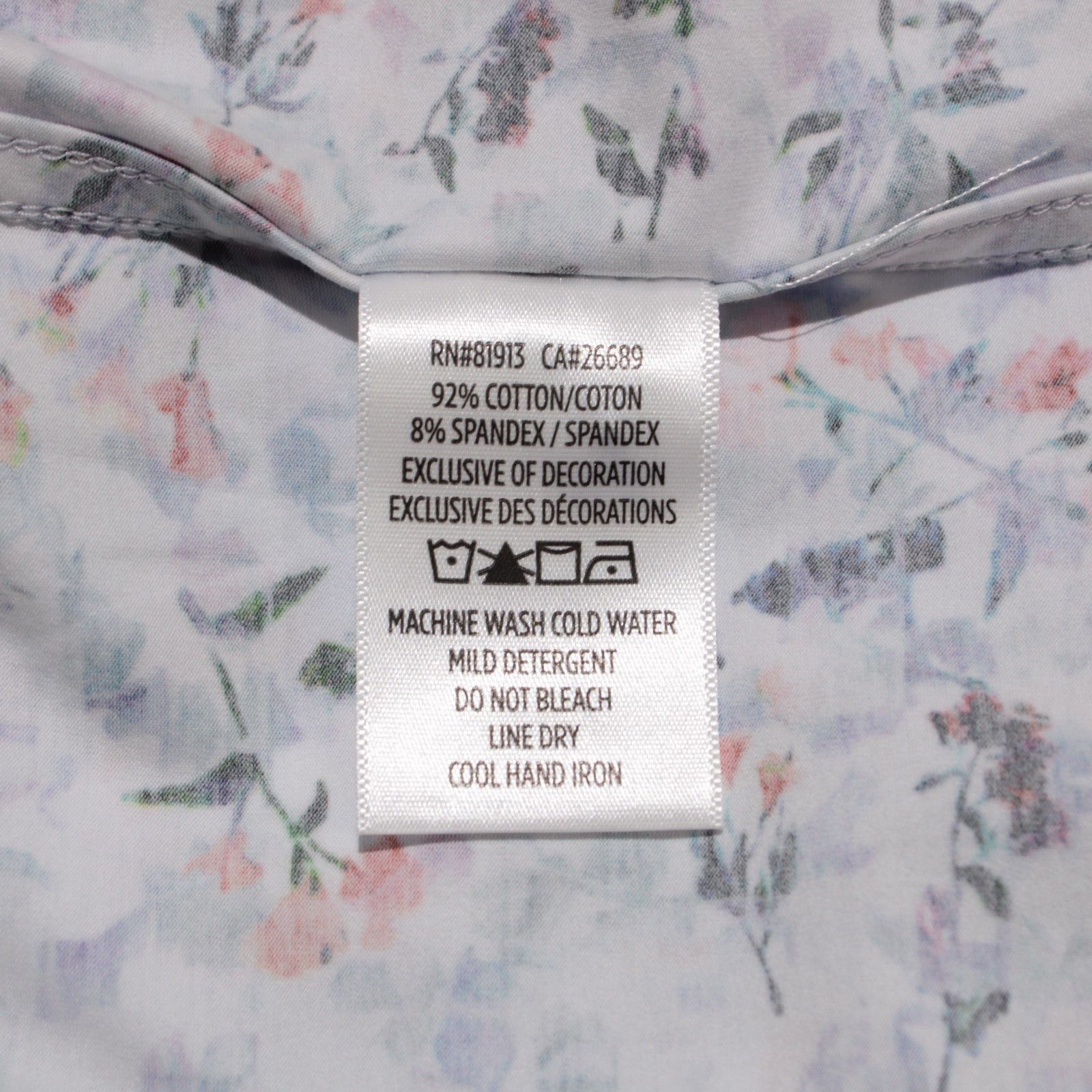 Robert Graham Robert Graham New with tags Shirt Size L US In White Size US L / EU 52-54 / 3 - 9 Thumbnail