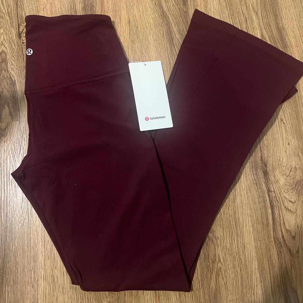 Lululemon Lululemon Women's Burgundy Legging Size 30" / US 8 / IT 44 - 2 Thumbnail