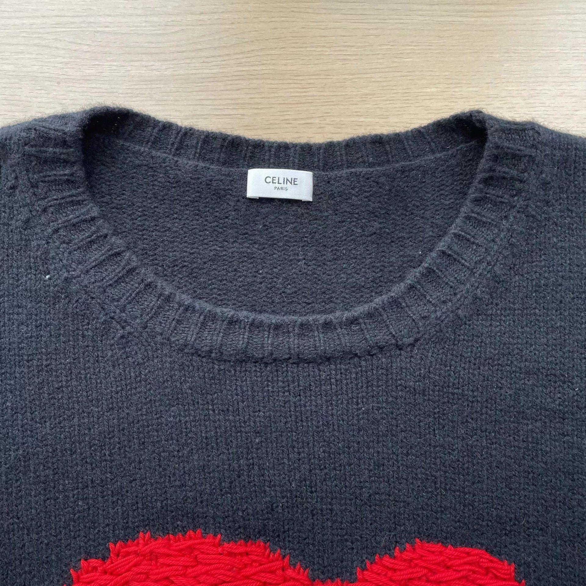 Celine Celine Red Lip Embroidered WoolCashmere OS Sweater XXL 98N Size XXL / US 16-18 / IT 52-54 - 4 Thumbnail