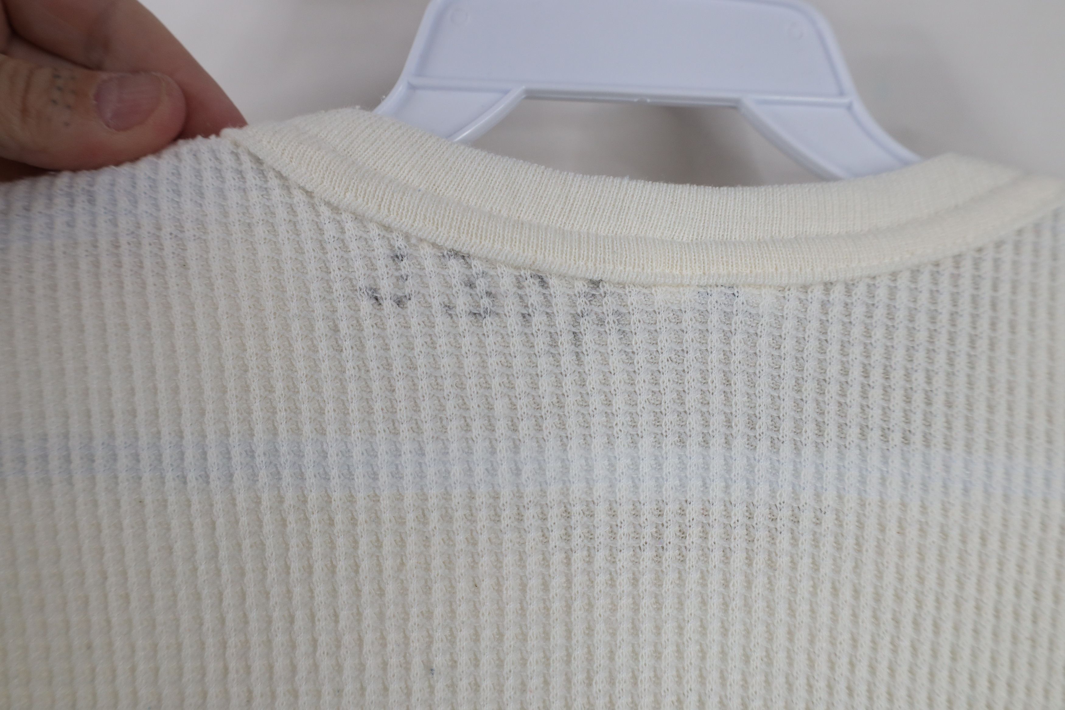 Vintage Vintage 90s Streetwear Thermal Waffle Knit T-Shirt Cream USA Size L / US 10 / IT 46 - 9 Thumbnail