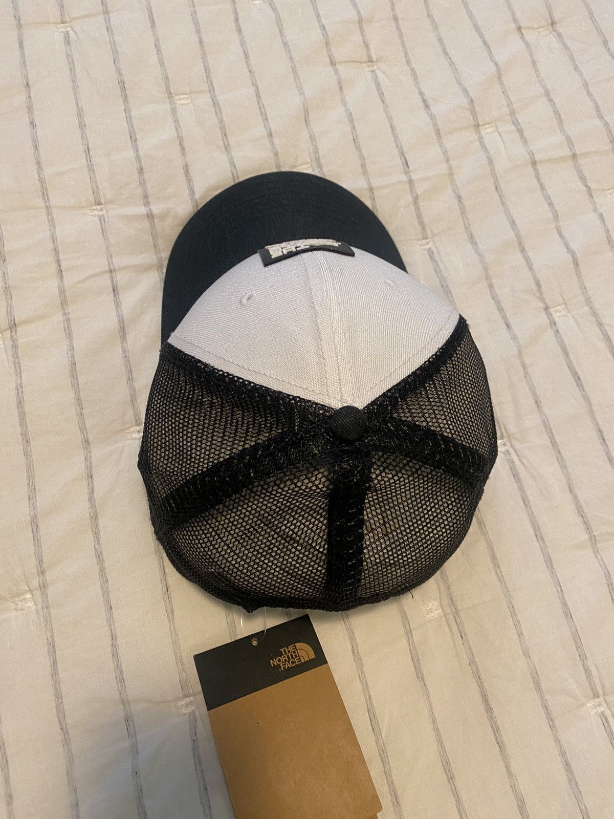 The North Face The North Face Mudder Trucker Hat Black/White NWT Size ONE SIZE - 6 Thumbnail