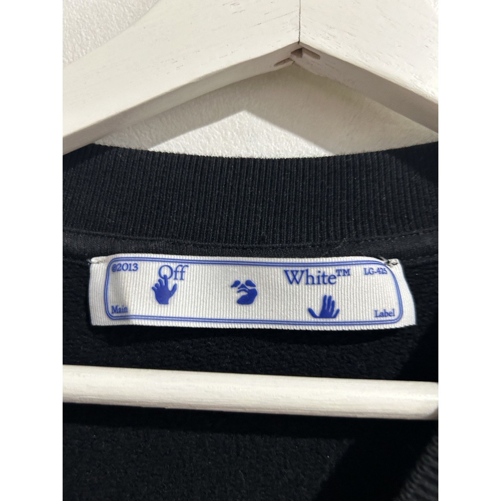 Off-White OFF-WHITE SLIM FIT ALL OVER LOGO SLIM CREWNECK SWEATSHIRT Size US M / EU 48-50 / 2 - 3 Thumbnail