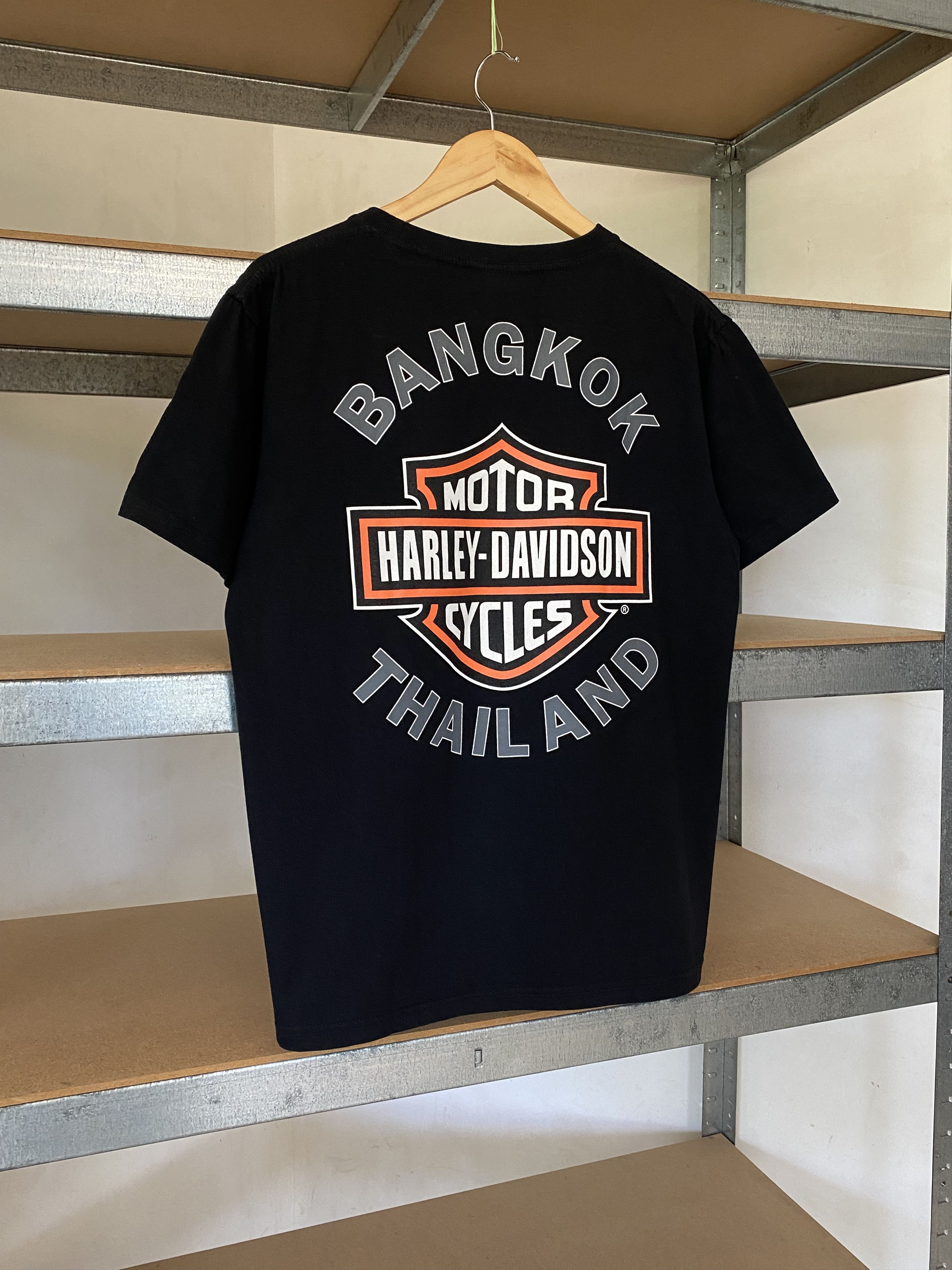 Harley Davidson Harley Davidson Bangkok Thailand Vintage Black Tee Size US L / EU 52-54 / 3 - 9 Thumbnail