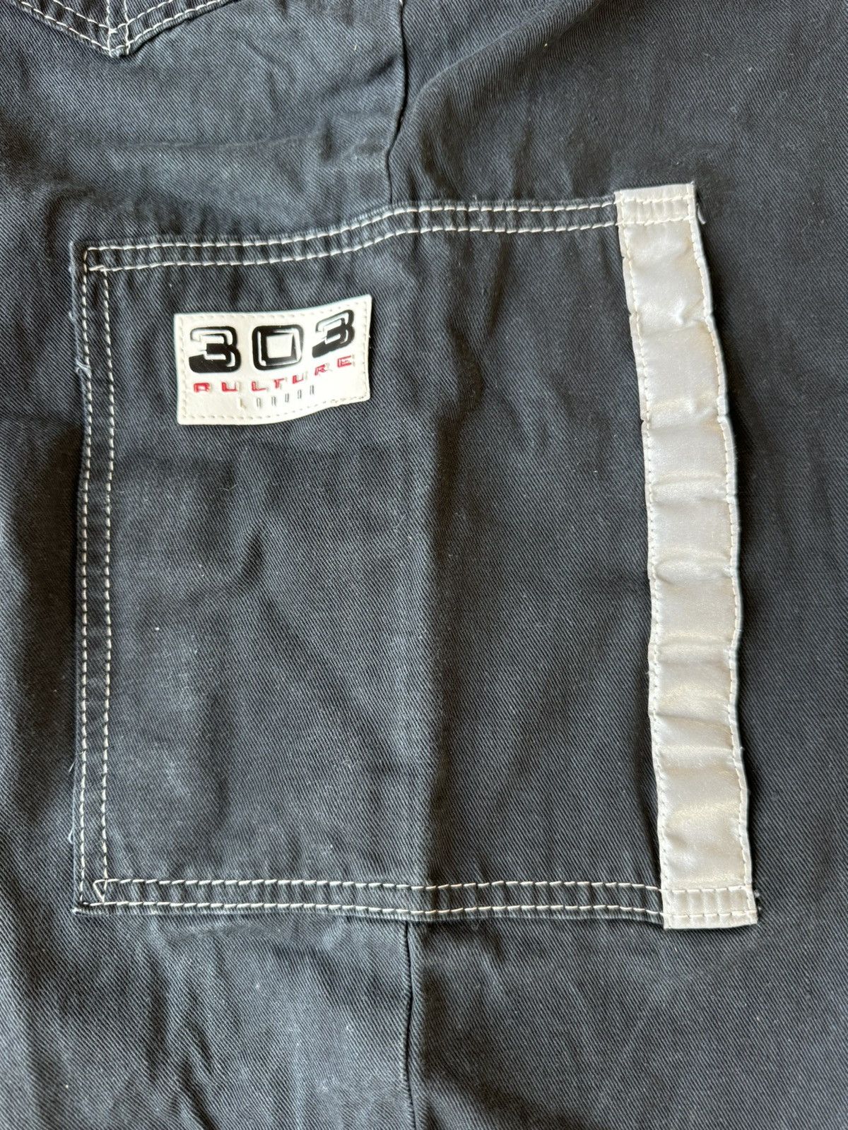 W&LT 90’s LONDON MADE 303 Culture Barrel Cut Pants Size US 32 / EU 48 - 18 Thumbnail