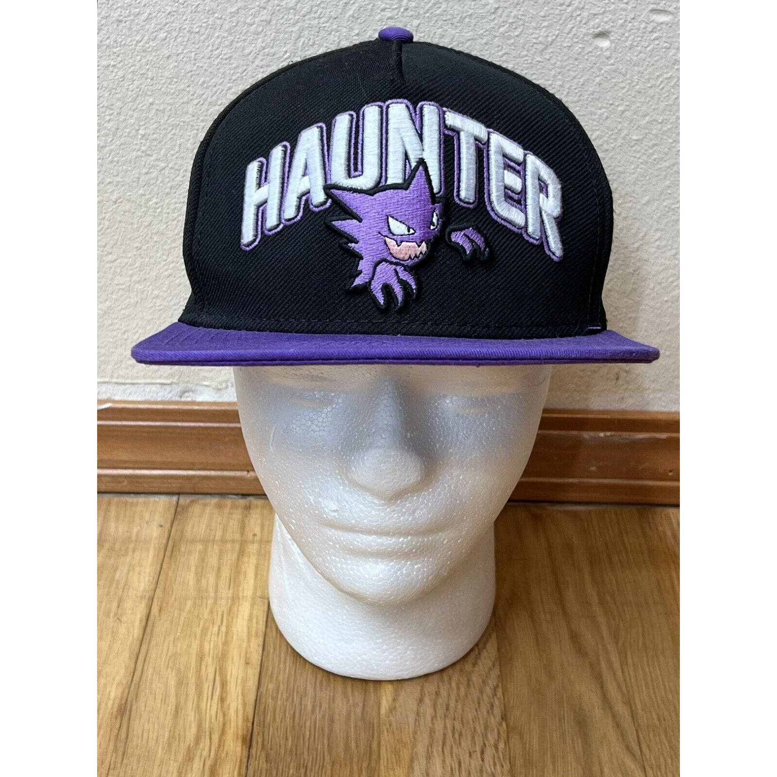 Pokémon Snapback Cap Charizard