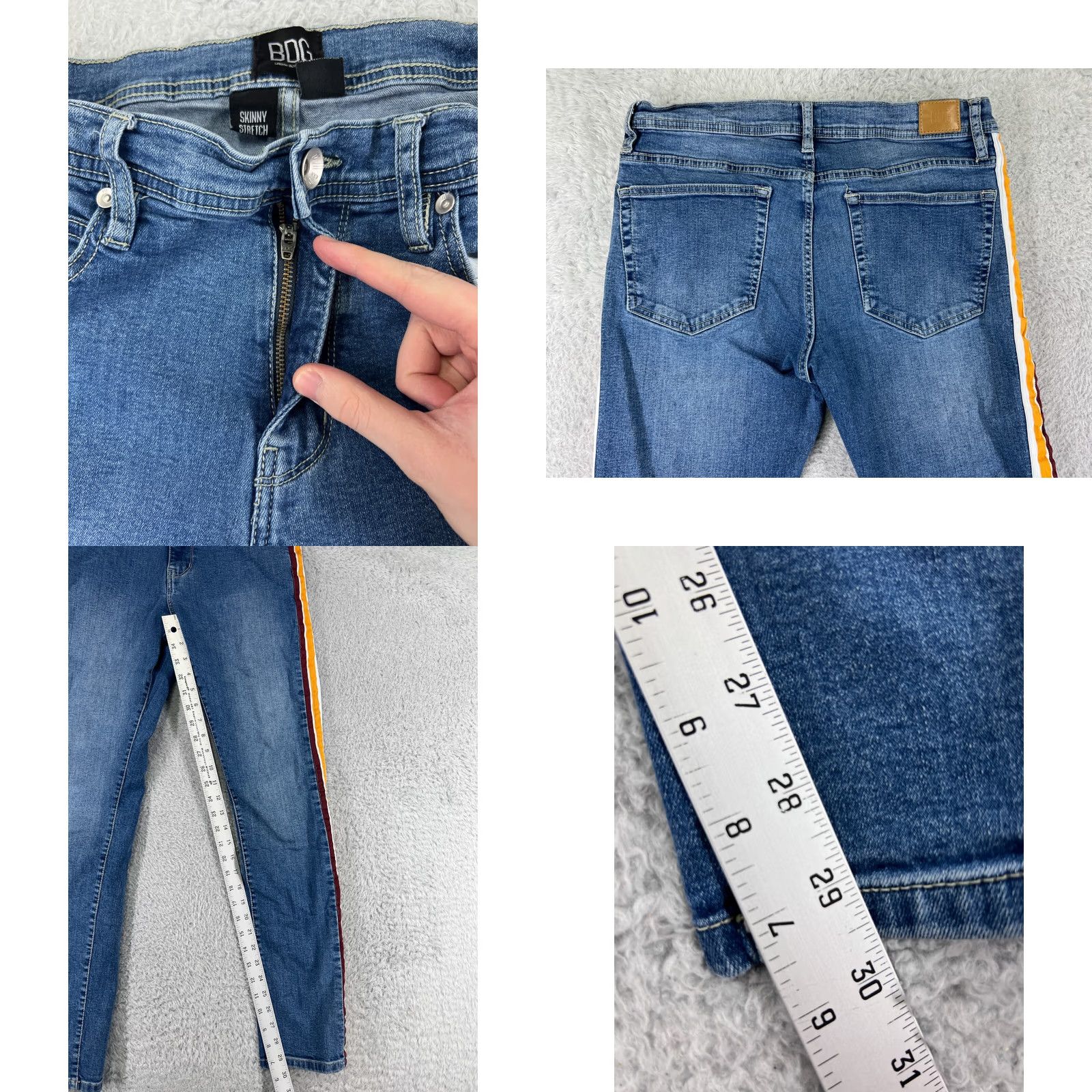 Bdg BDG Jeans Women 26 Blue Dark Wash Denim Flare Mid Rise 23x24 Cotton Blend 5-Pocket Zipper Distressed Stretch Jeans Mens Womens Boys Girls Size 26" / US 2 / IT 38 - 8 Thumbnail