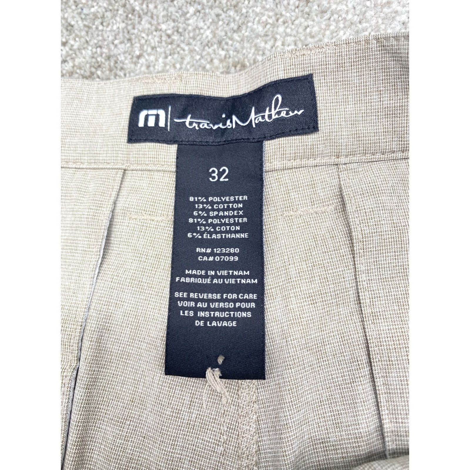 TravisMathew Travis Mattews Golf Shorts Men 32x9 Chino Tan Stretch Flat Front Button Brown 9 in Inseam Casual Mens Size US 34 / EU 50 - 4 Thumbnail