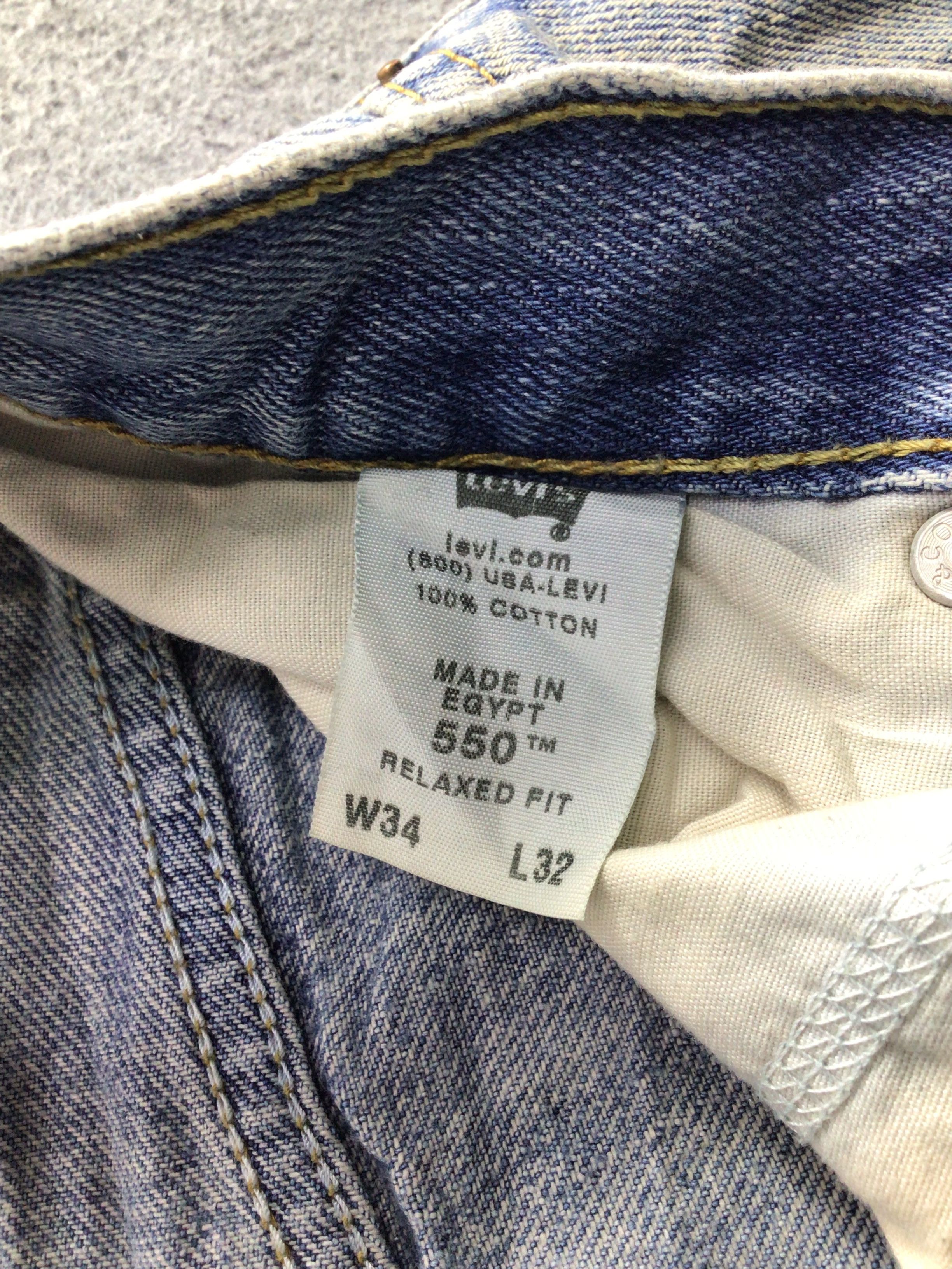 Levi's Vintage Levi's 550 Jeans Dirty Blue Wash Denim KJ239 Size US 34 / EU 50 - 9 Thumbnail