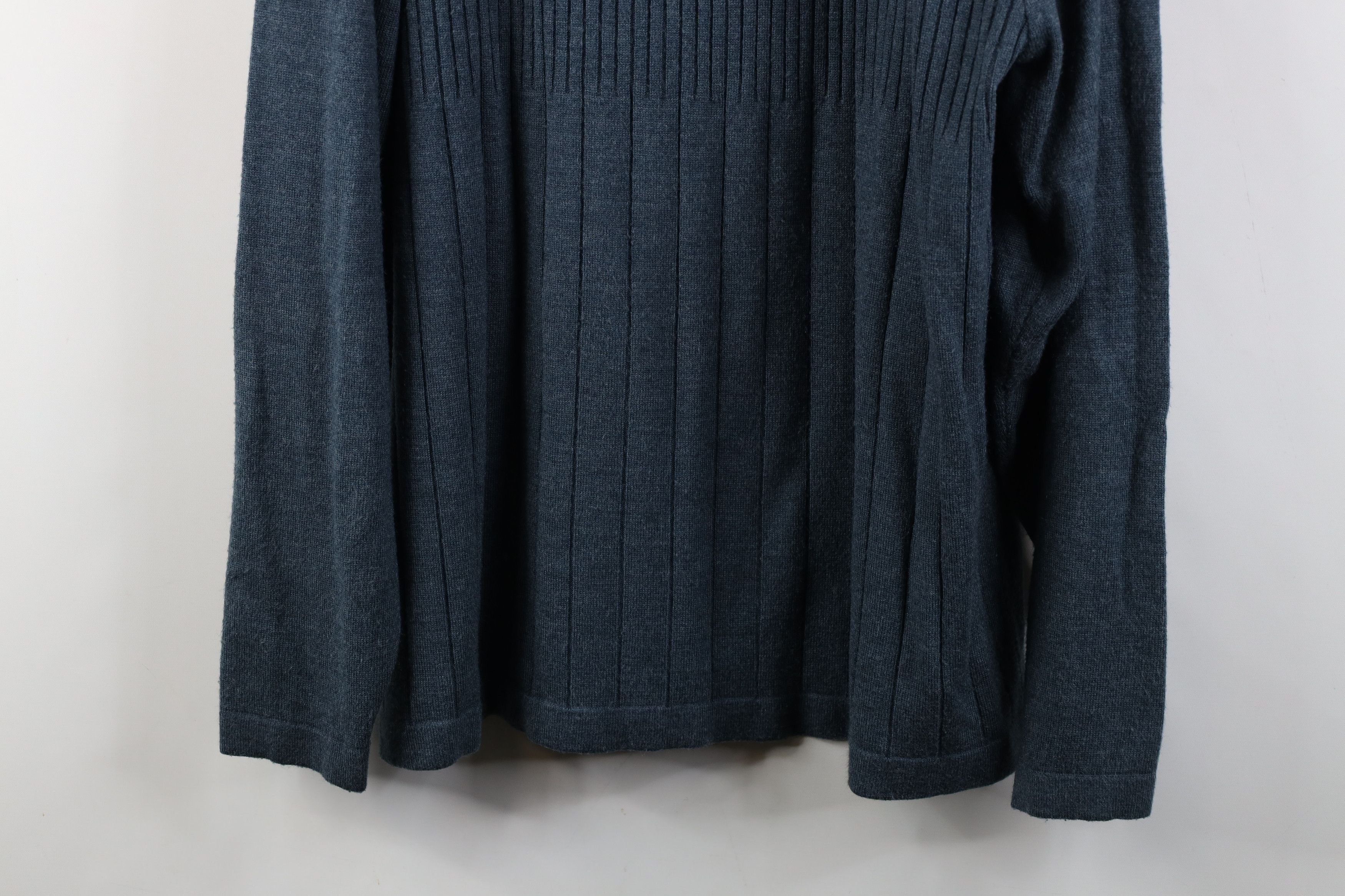 Vintage Vintage 90s Streetwear Trim Knit Collared Polo Sweater Blue Size US L / EU 52-54 / 3 - 3 Thumbnail