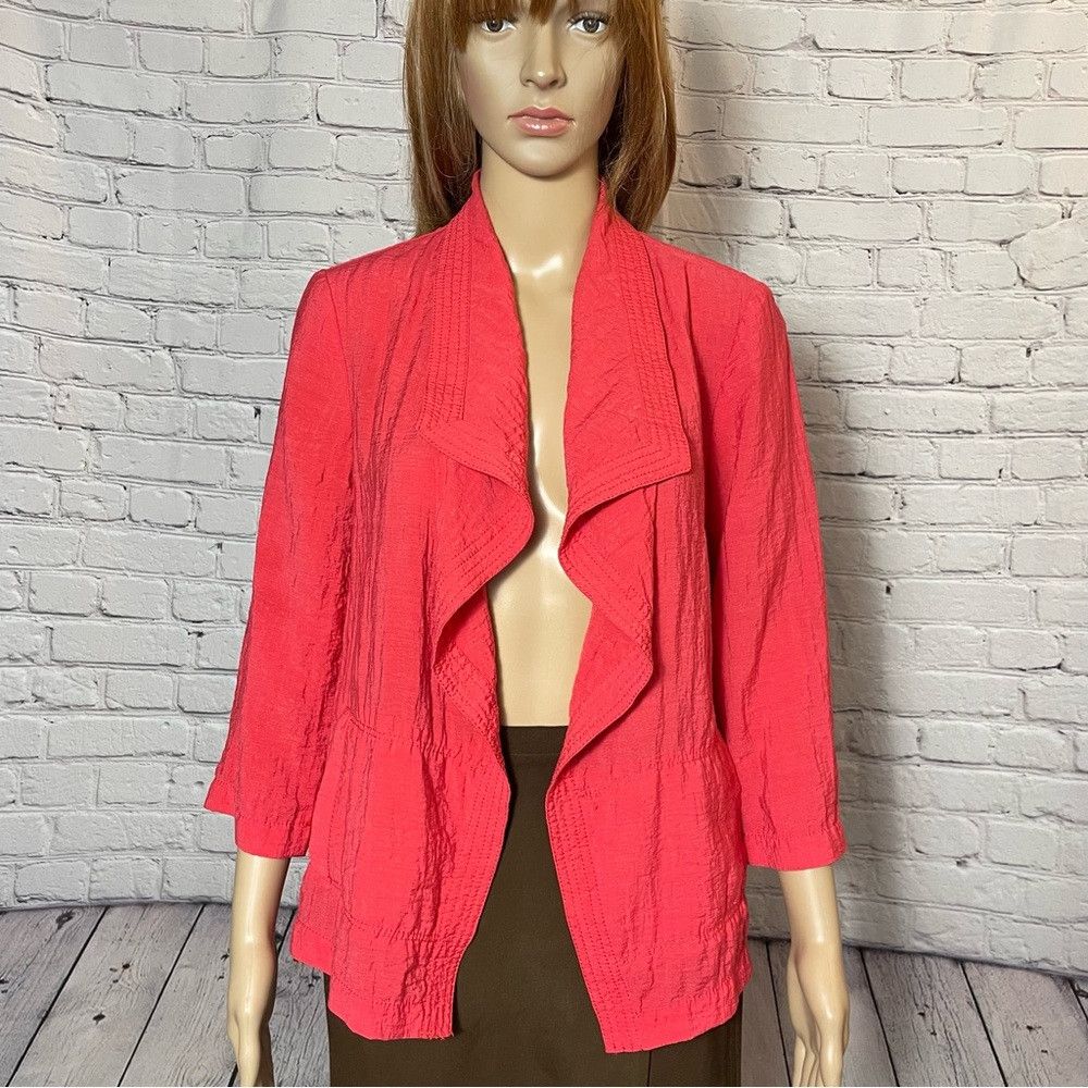 Chicos Chico's Breezy Sheen Drape-Front Red Jacket Size 0 US S Size S / US 4 / IT 40 - 3 Thumbnail