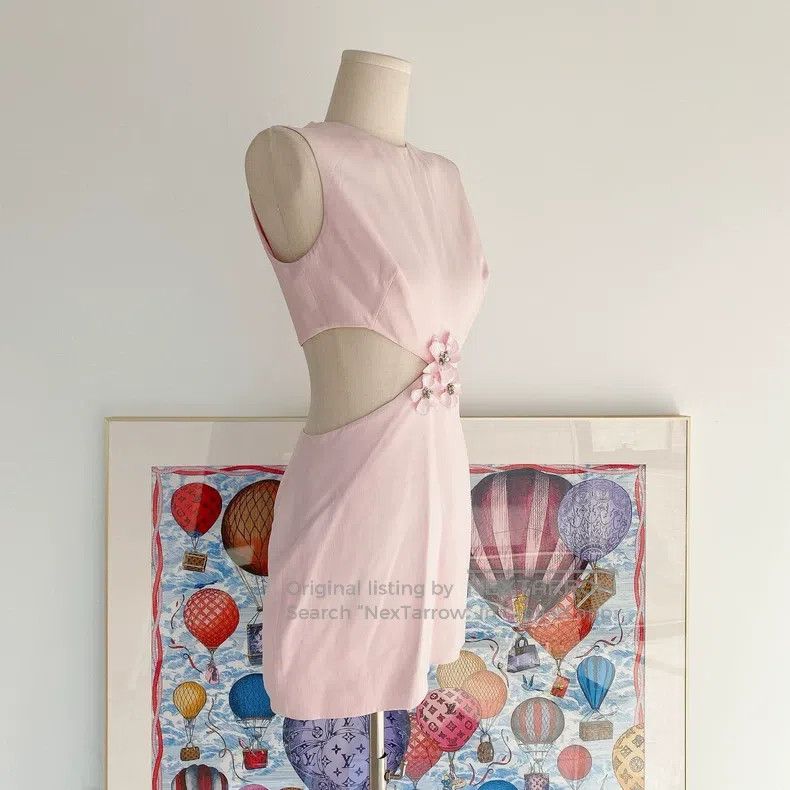 Valentino Valentino Flower openwork dress Size M / US 6-8 / IT 42-44 - 2 Thumbnail