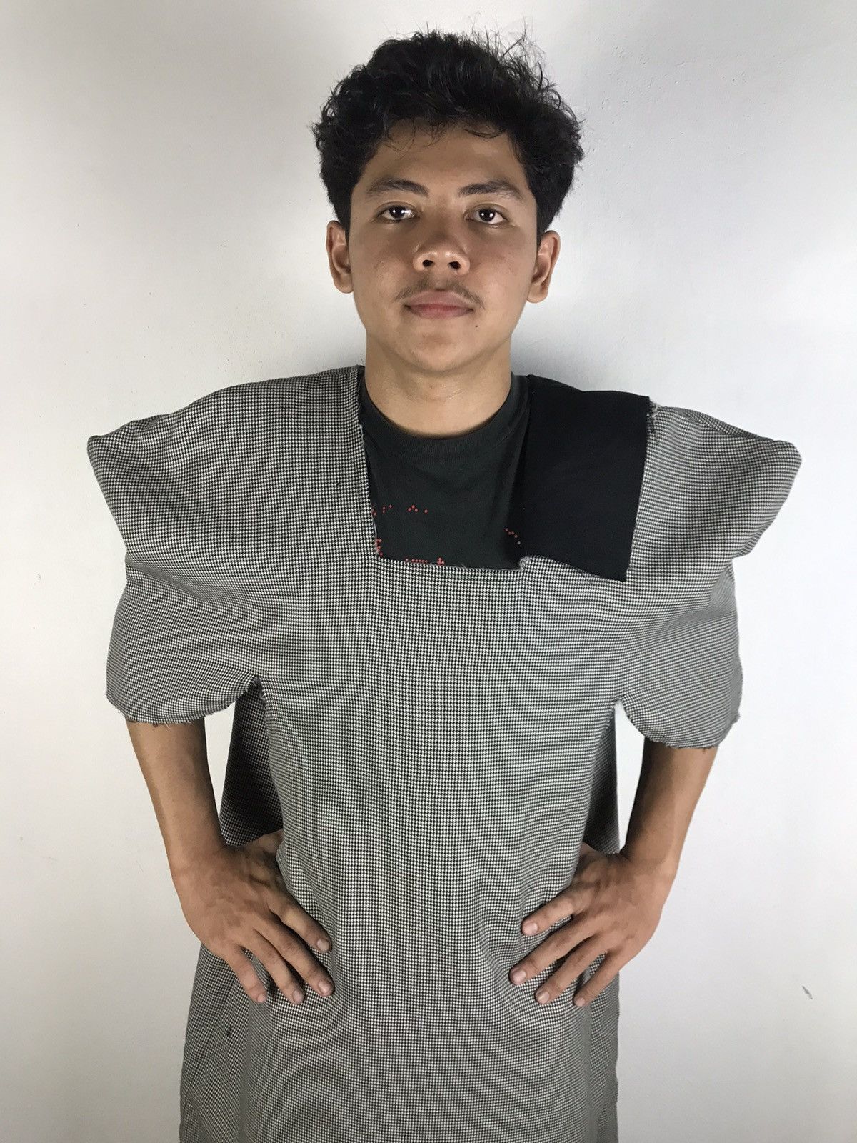 Comme des Garcons AD2013 Comme des Garçons Houndstooth Wool Sculptural Tabard Size S / US 4 / IT 40 - 9 Thumbnail