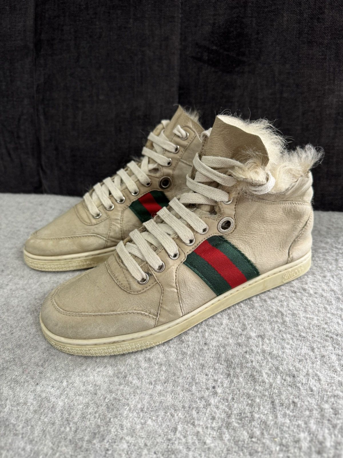 Gucci Gucci Ace High Top Mongolian Lambskin Sneakers Fur 36 Size US 6 / IT 36 - 7 Thumbnail