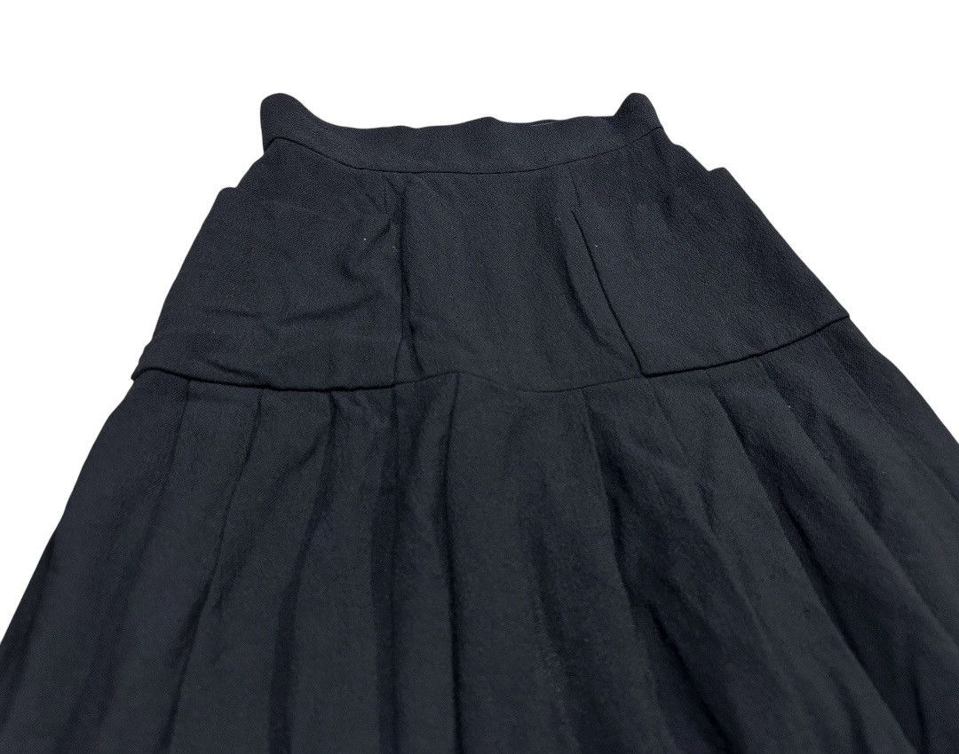 Chanel 🔥Archived Vintage Chanel Wool Pleated Skirt 1990 Karl Era Size 27" / US 4 / IT 40 - 4 Thumbnail