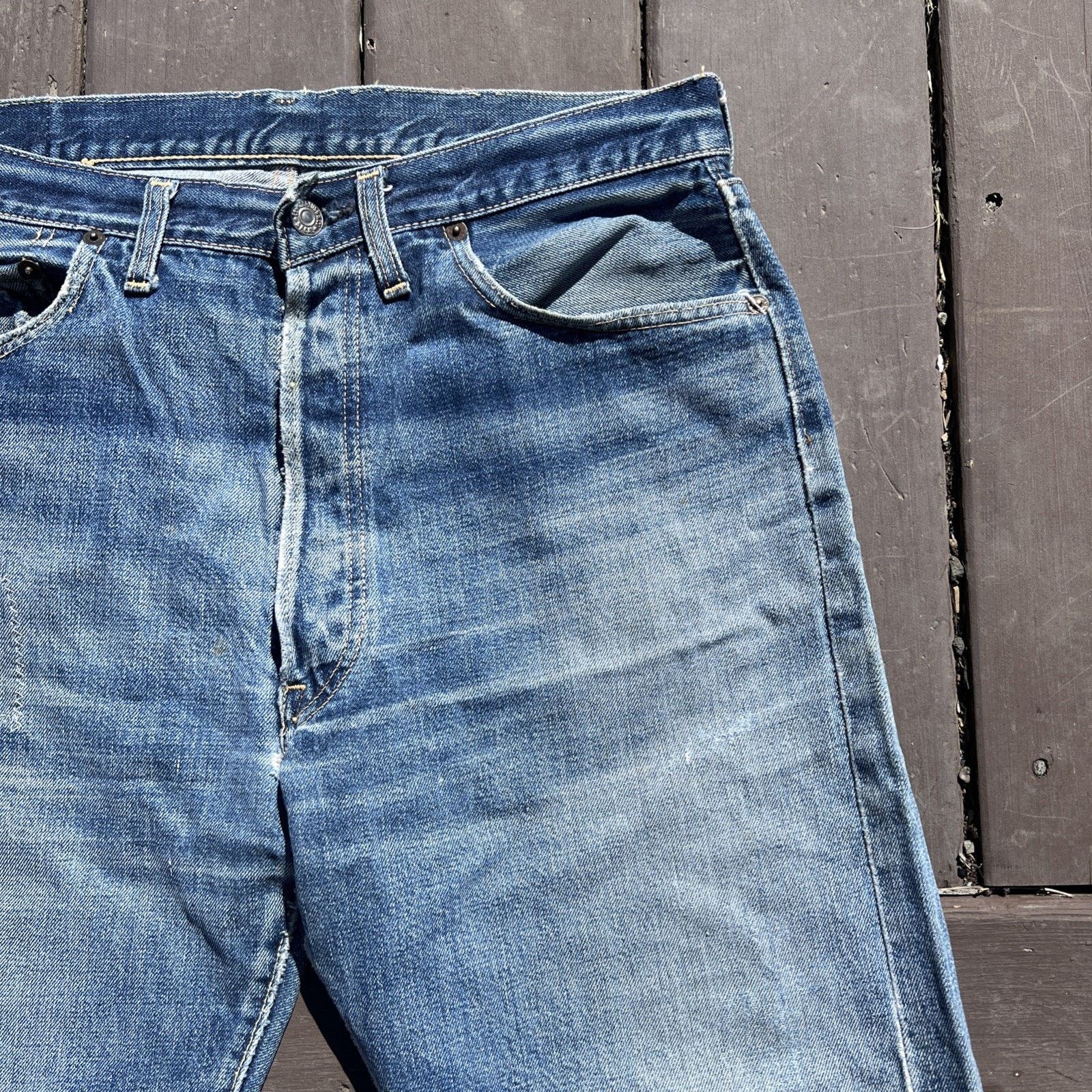 Levi's Vintage Levi's 501 60s Jeans W32 L30 Big E Lemon Stitch V Size US 30 / EU 46 - 2 Thumbnail