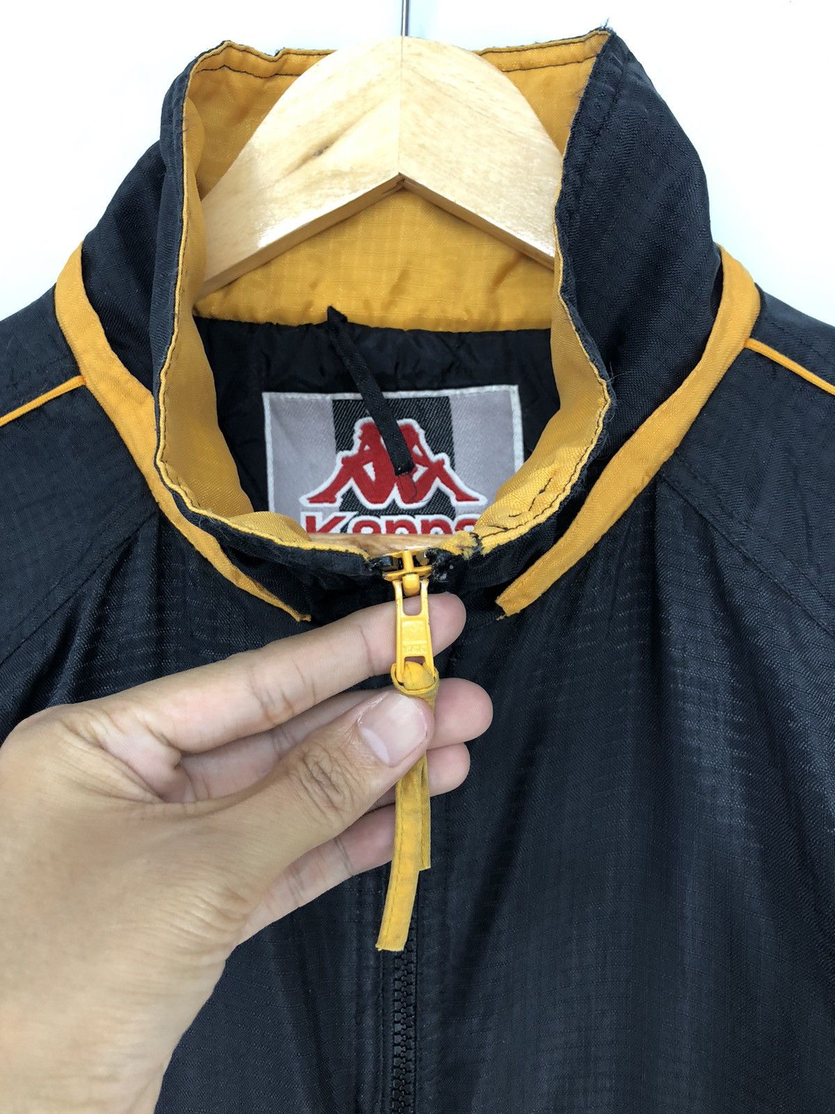 Kappa Vintage Kappa Nylon Jacket Size US L / EU 52-54 / 3 - 9 Thumbnail