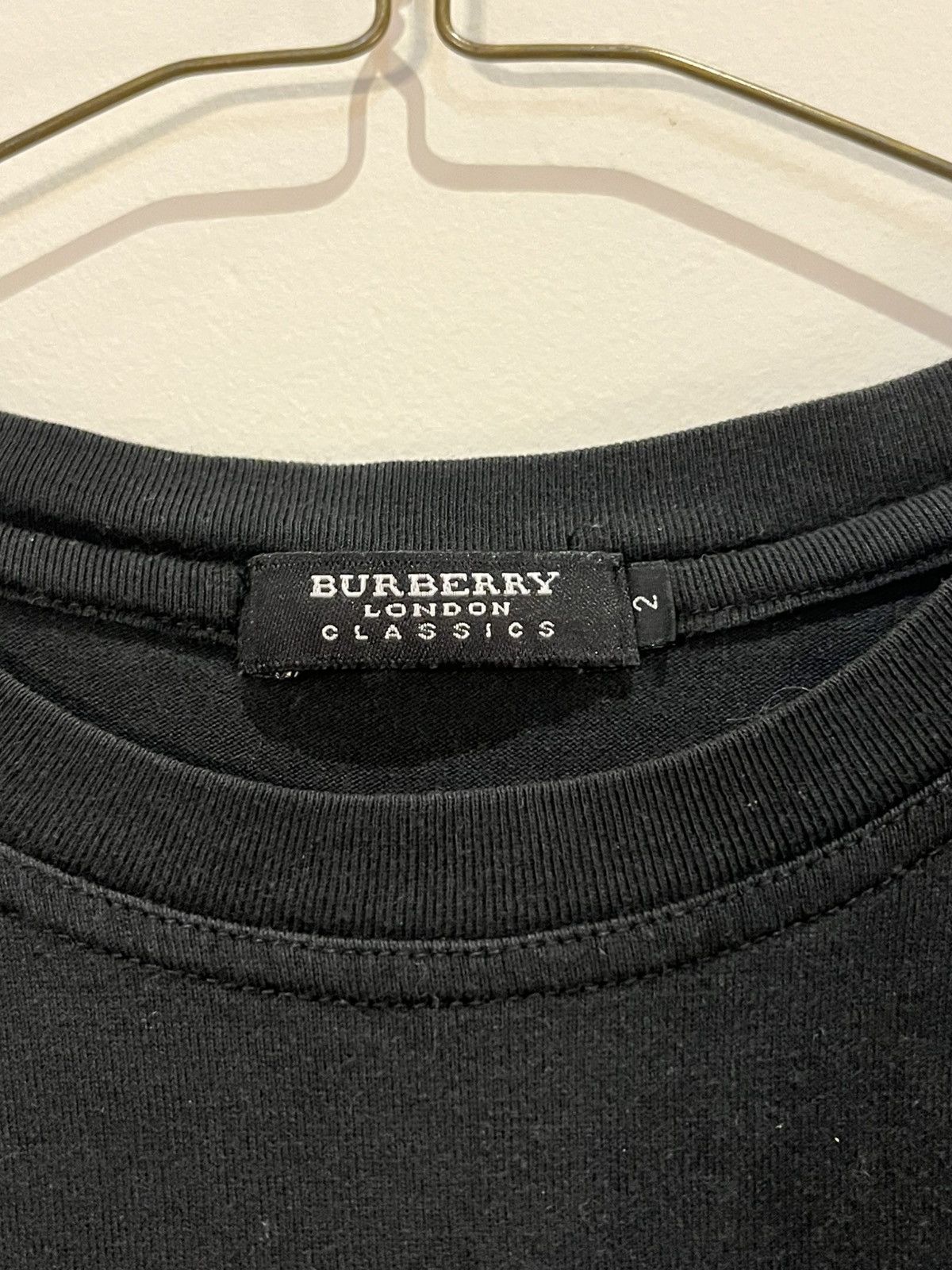 Burberry Burberry Classics Black Graphic T-shirt Size US M / EU 48-50 / 2 - 5 Thumbnail