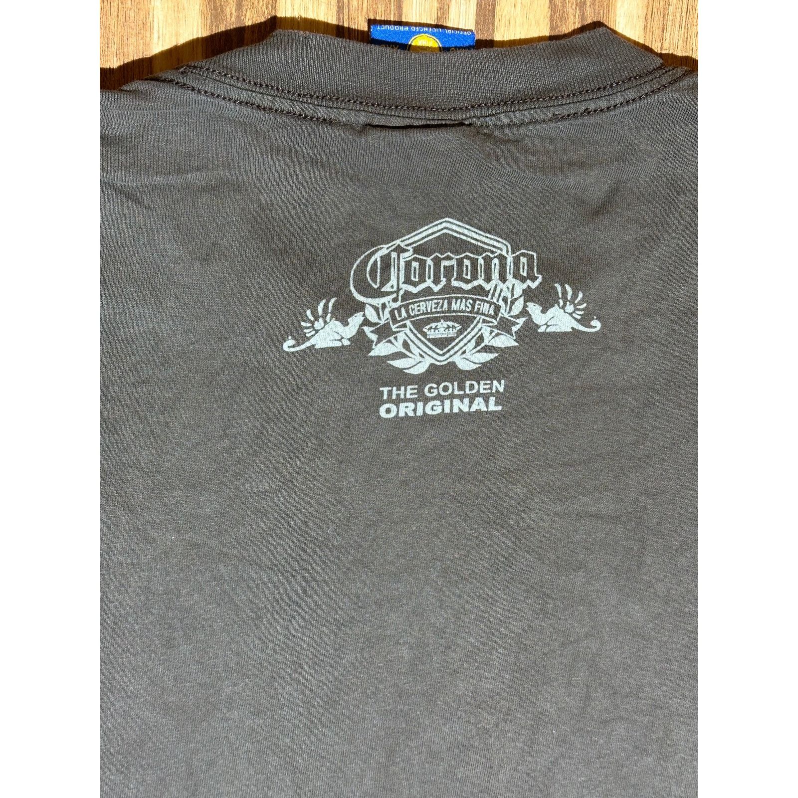 & Other Stories Corona Extra La Cerveca Mas Fina Puerto Vallarta 2XL Tshirt Size US XXL / EU 58 / 5 - 6 Thumbnail
