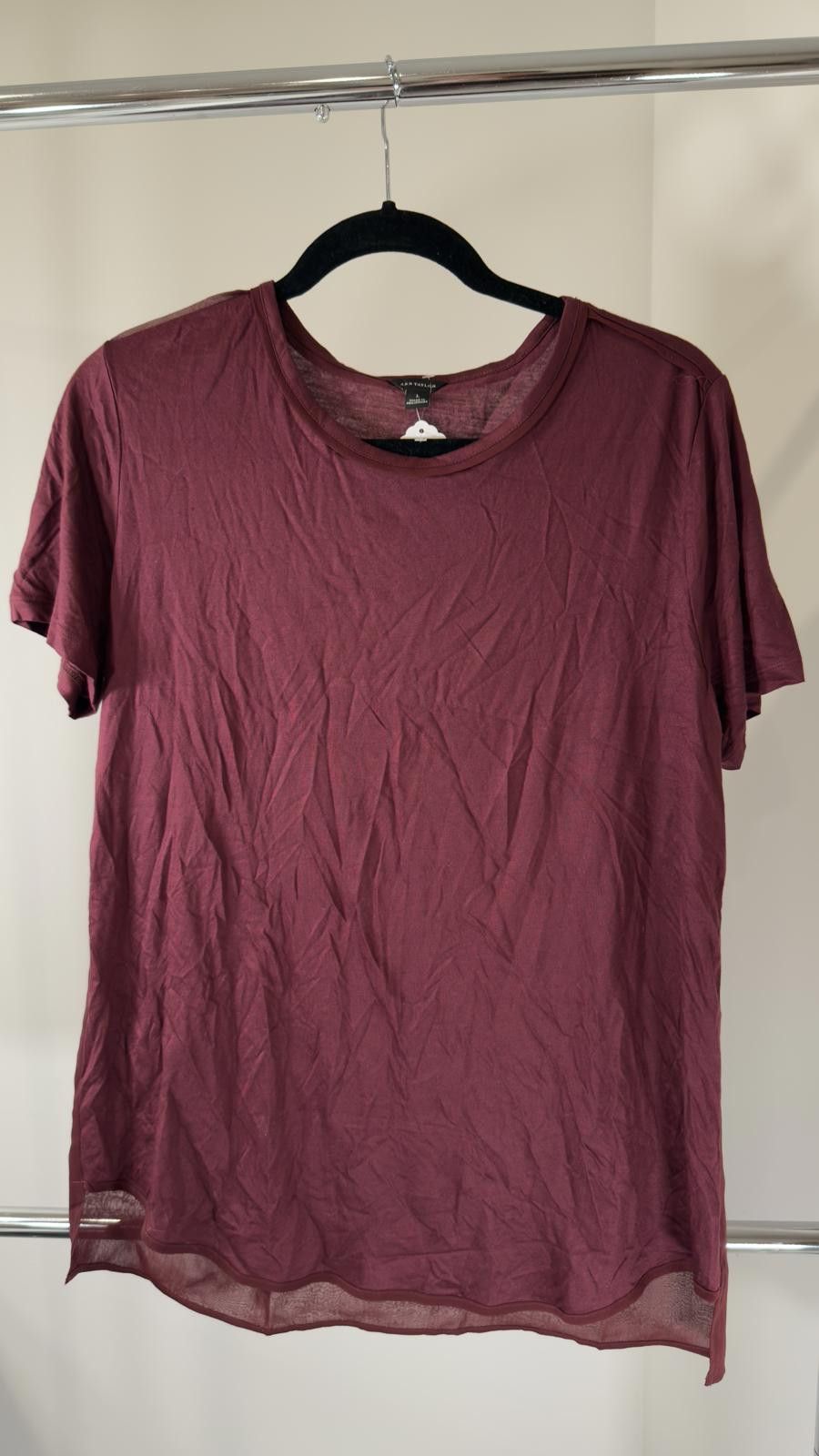Ann Taylor Ann Taylor Women's Burgundy Short Sleeve Top Size L / US 10 / IT 46 - 1 Thumbnail