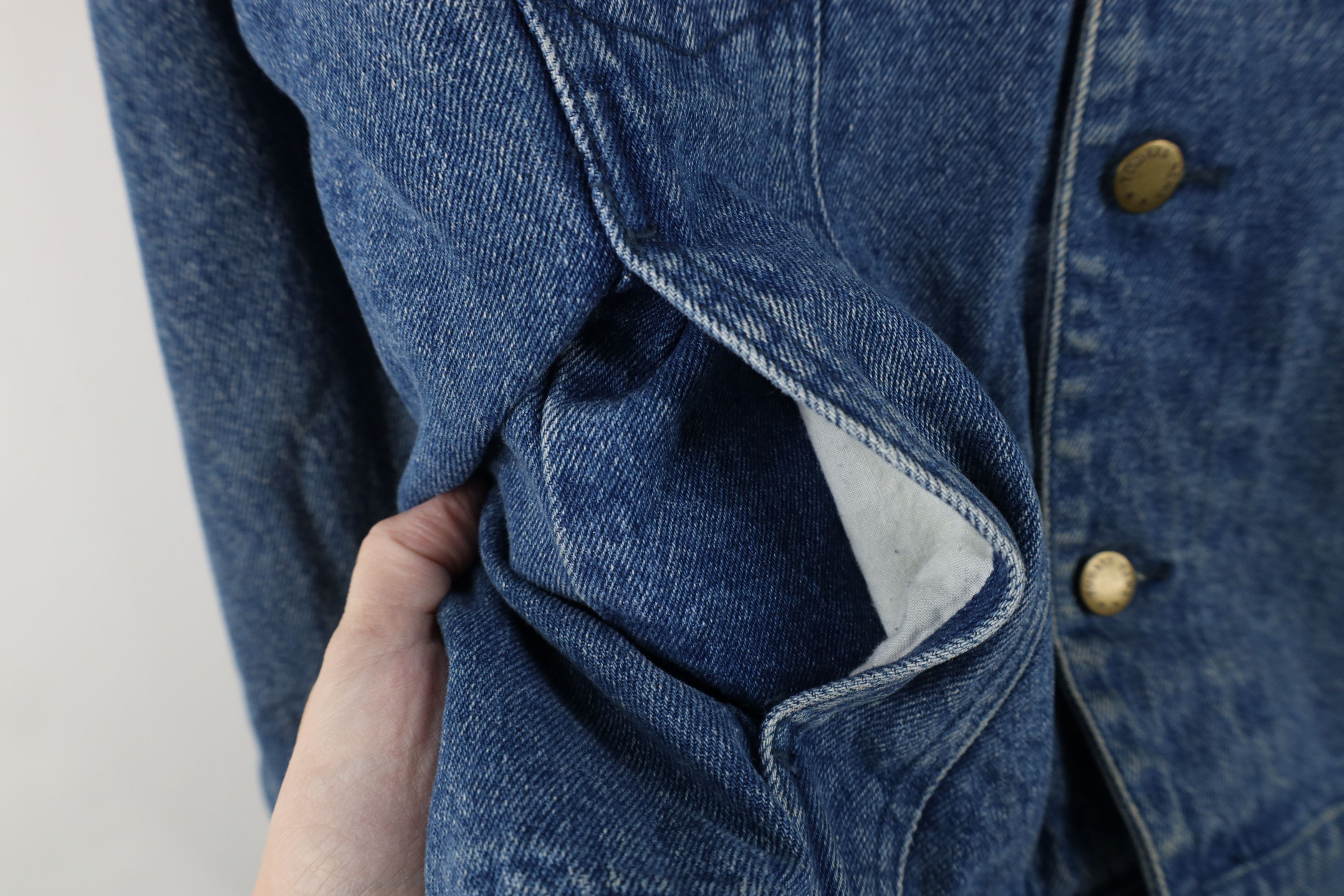 Vintage Vintage 90s Streetwear Blank Denim Jean Trucker Jacket Blue Size US M / EU 48-50 / 2 - 7 Thumbnail