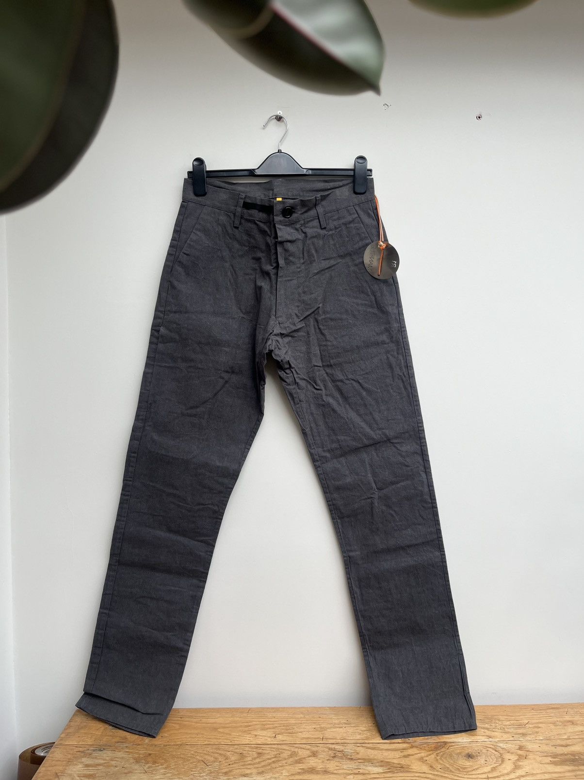 MAN-TLE BNWT Man-tle Main pants R1 size S Made in Japan RRP£315 Size US 30 / EU 46 - 1 Thumbnail