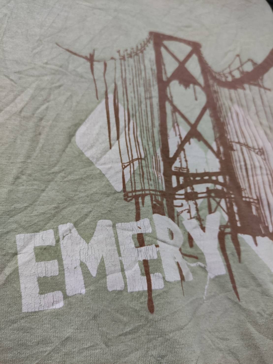 Band Tees Vtg 00's Emery " Gate Bridge " T-Shirt Size US M / EU 48-50 / 2 - 4 Thumbnail
