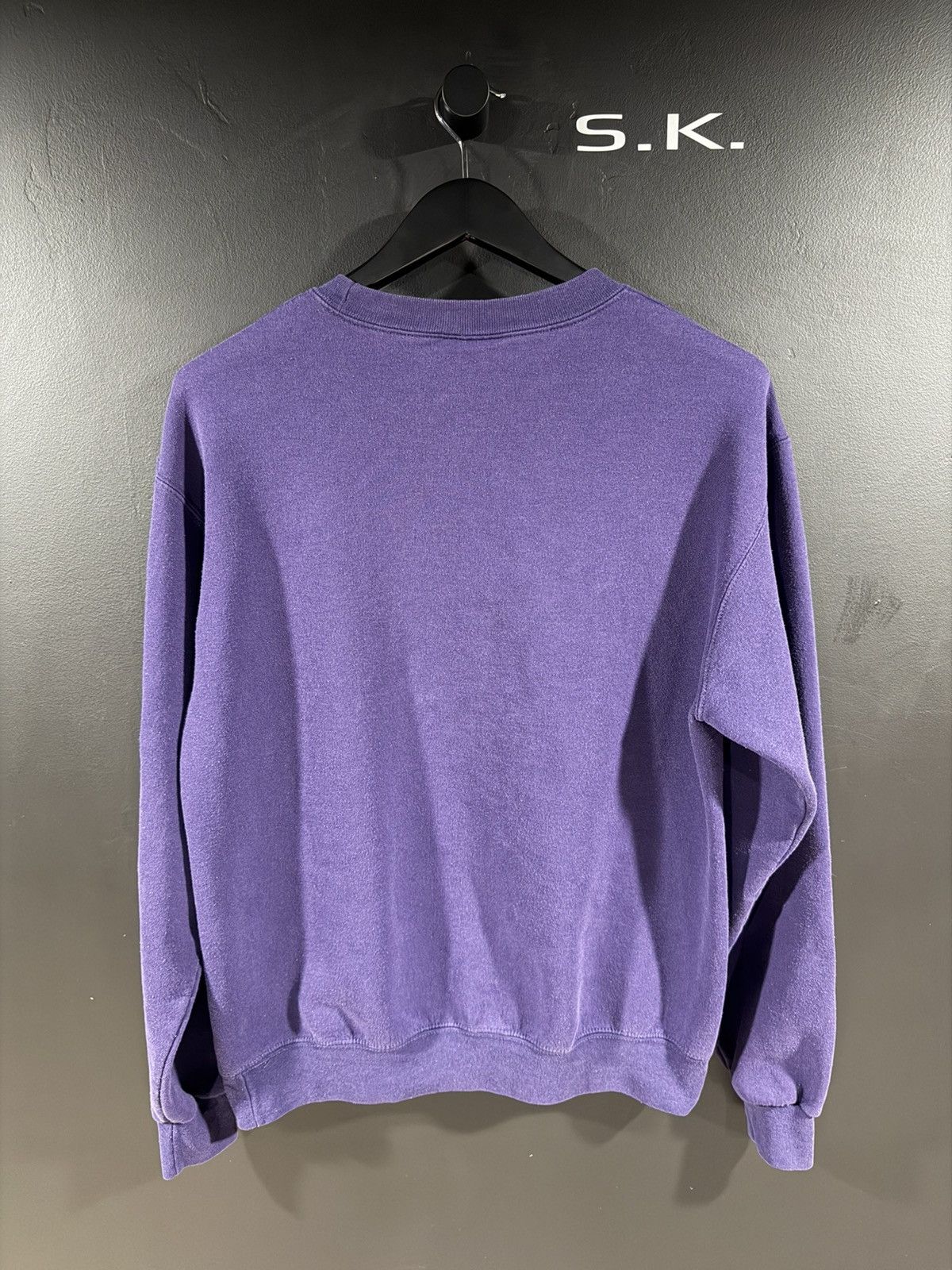 Champion 1990s Vintage Furman College Faded NCAA Sports Sweatshirt L Size US L / EU 52-54 / 3 - 6 Thumbnail