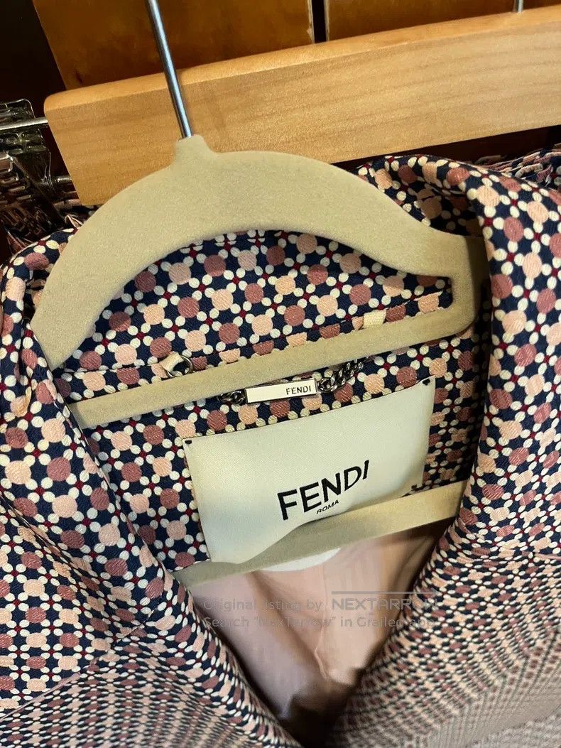 Fendi Fendi Mulberry Silk Business Suit Size XS / US 0-2 / IT 36-38 - 2 Thumbnail