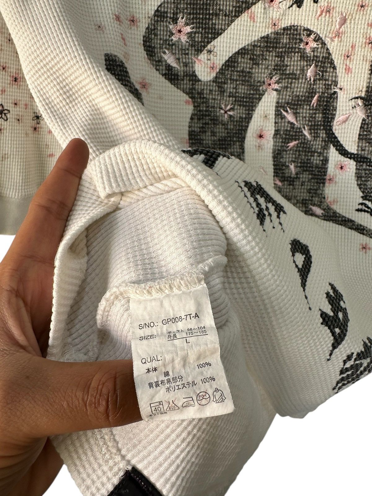Beauty Beast YEAR OF THE RAT LONG SLEEVE JAPANESE SUKAJAN THERMAL STYLE Size US M / EU 48-50 / 2 - 8 Thumbnail