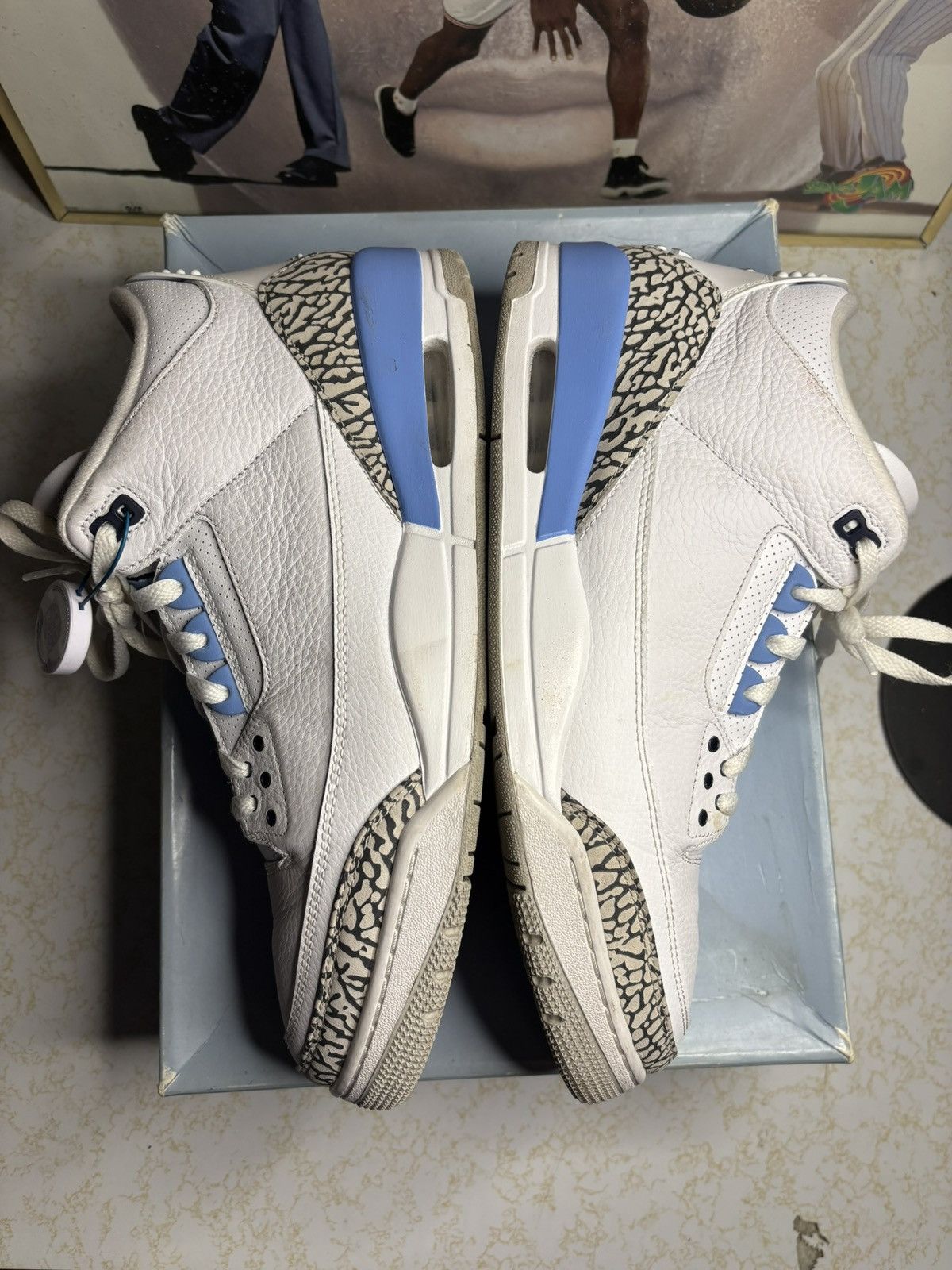 Jordan Brand Air Jordan 3 Retro UNC Size US 13 / EU 46 - 4 Thumbnail
