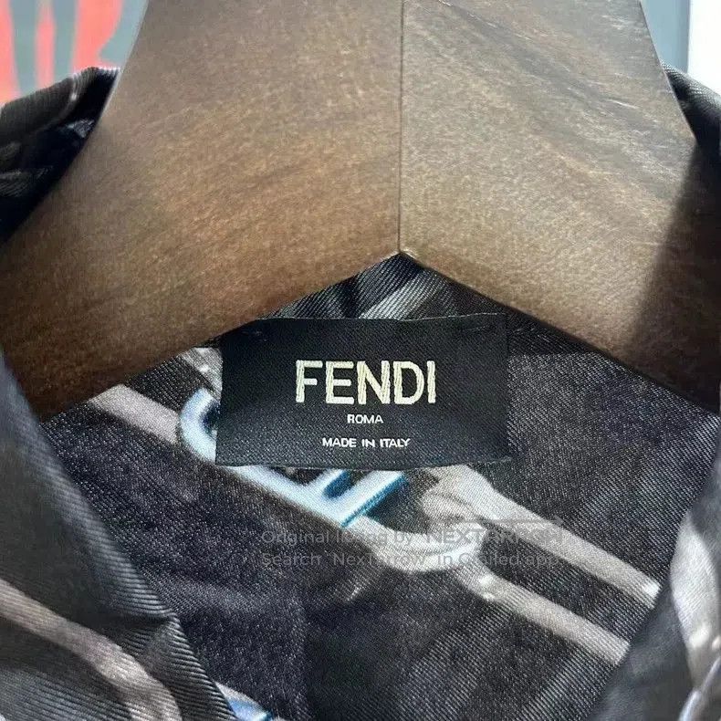 Fendi Fendi Chain Print Long Sleeve Shirt. Size US XS / EU 42 / 0 - 3 Thumbnail