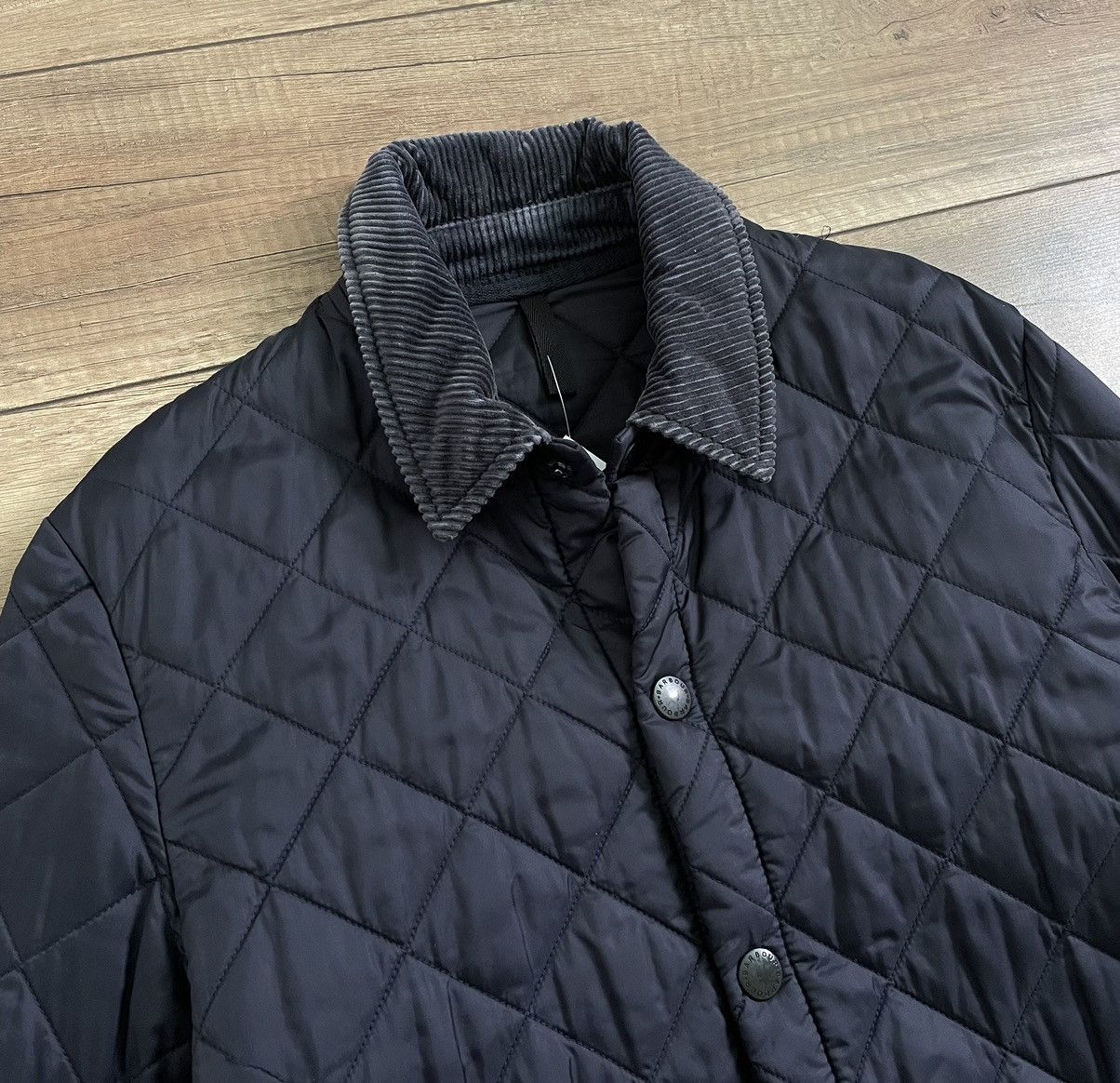 Barbour Barbour Liddesdale Quilted Nylon Slim Jacket Corduroy Collar Size US S / EU 44-46 / 1 - 3 Thumbnail
