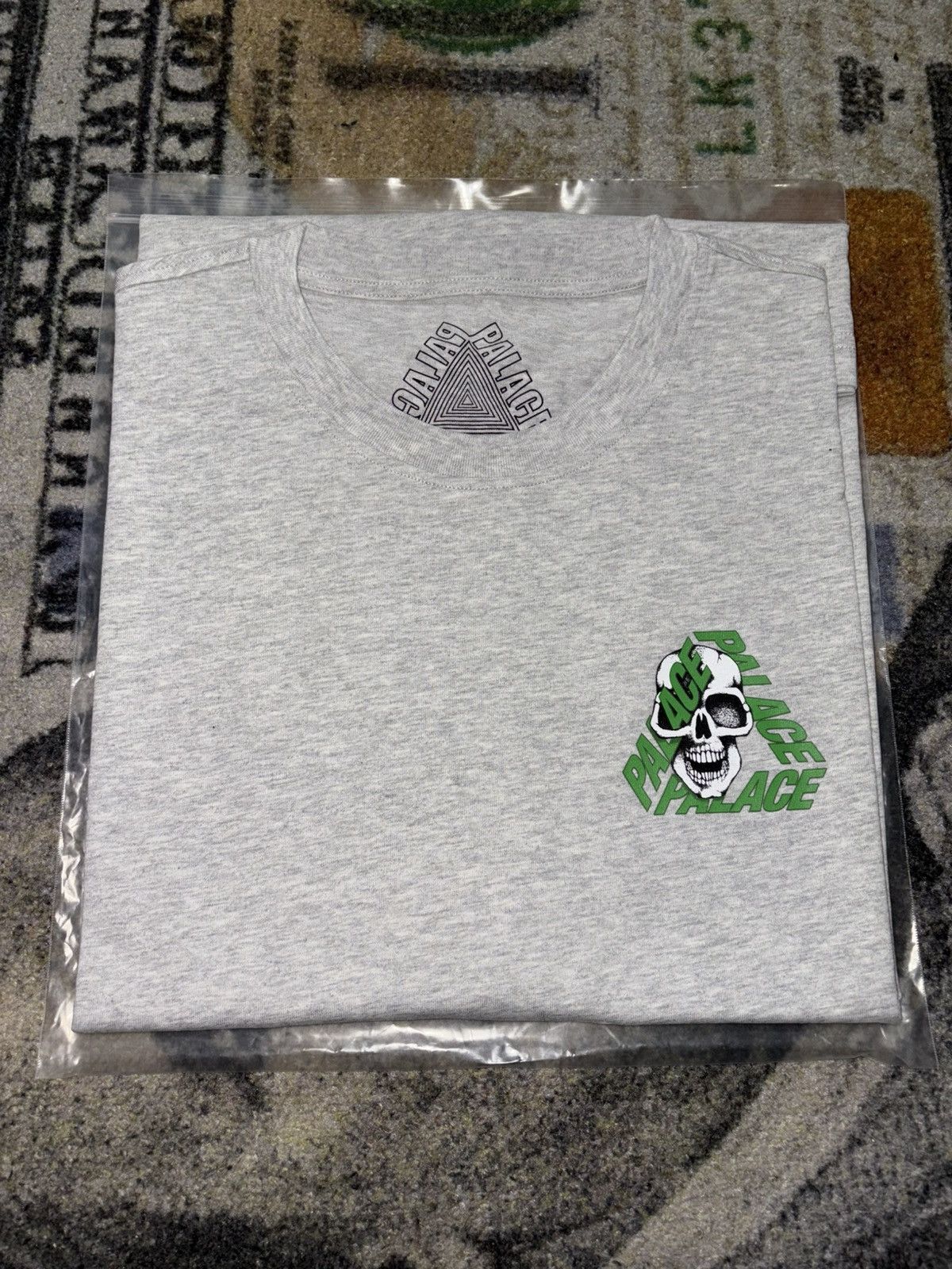 Palace Palace P3 Skull Tri Ferg T-Shirt Size US XXL / EU 58 / 5 - 1 Thumbnail