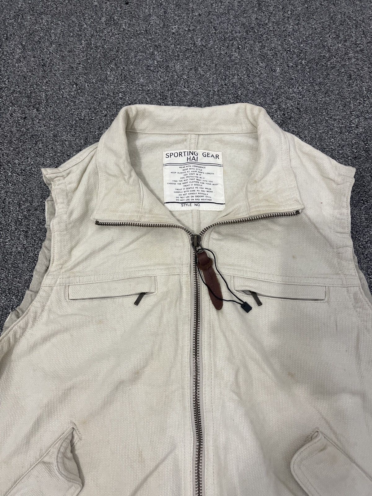 Hai Sporting Gear Vintage 90s Hai Sporting gear Issey Miyake Vest Size US L / EU 52-54 / 3 - 2 Thumbnail
