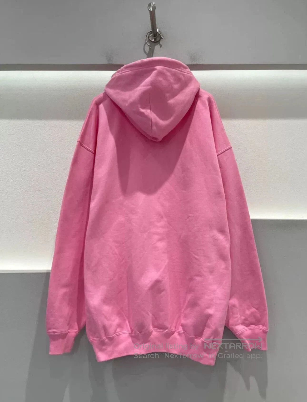 Balenciaga balenciaga pink graphic hoodie with sparkle detail. Size S / US 4 / IT 40 - 2 Thumbnail
