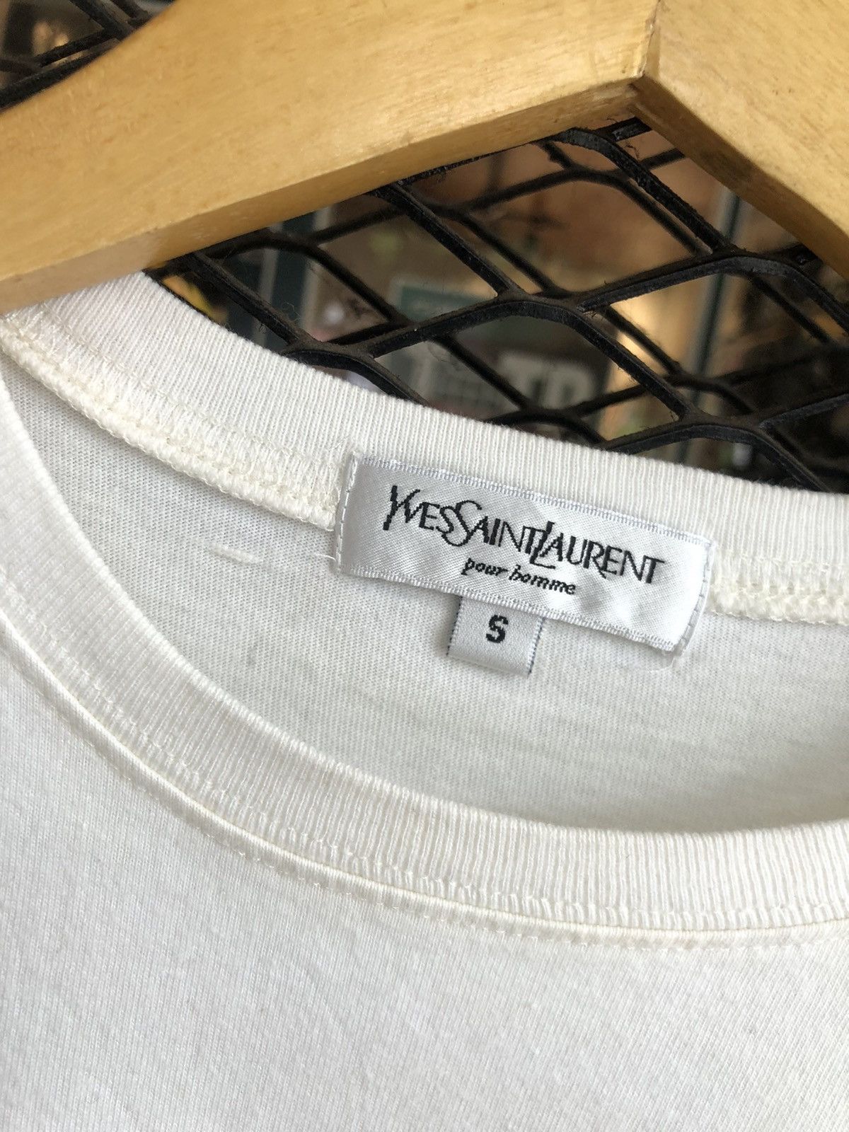 Yves Saint Laurent YVES SAINT LAURENT EMBROIDERED LOGO SHIRT Size US S / EU 44-46 / 1 - 5 Thumbnail