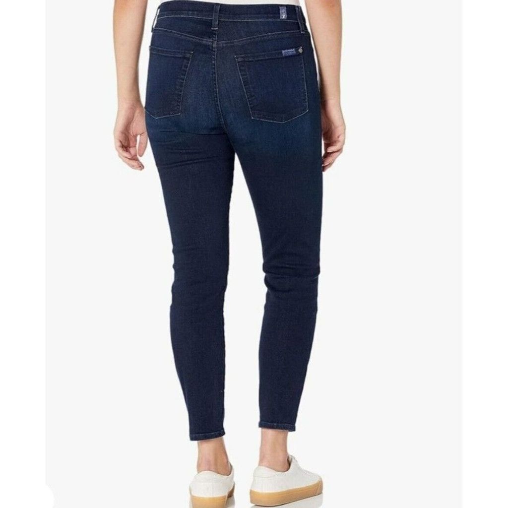 7 For All Mankind 7 For All Mankind Gwenevere Skinny Jeans. Size 28. Excellent Size 28" / US 6 / IT 42 - 2 Thumbnail