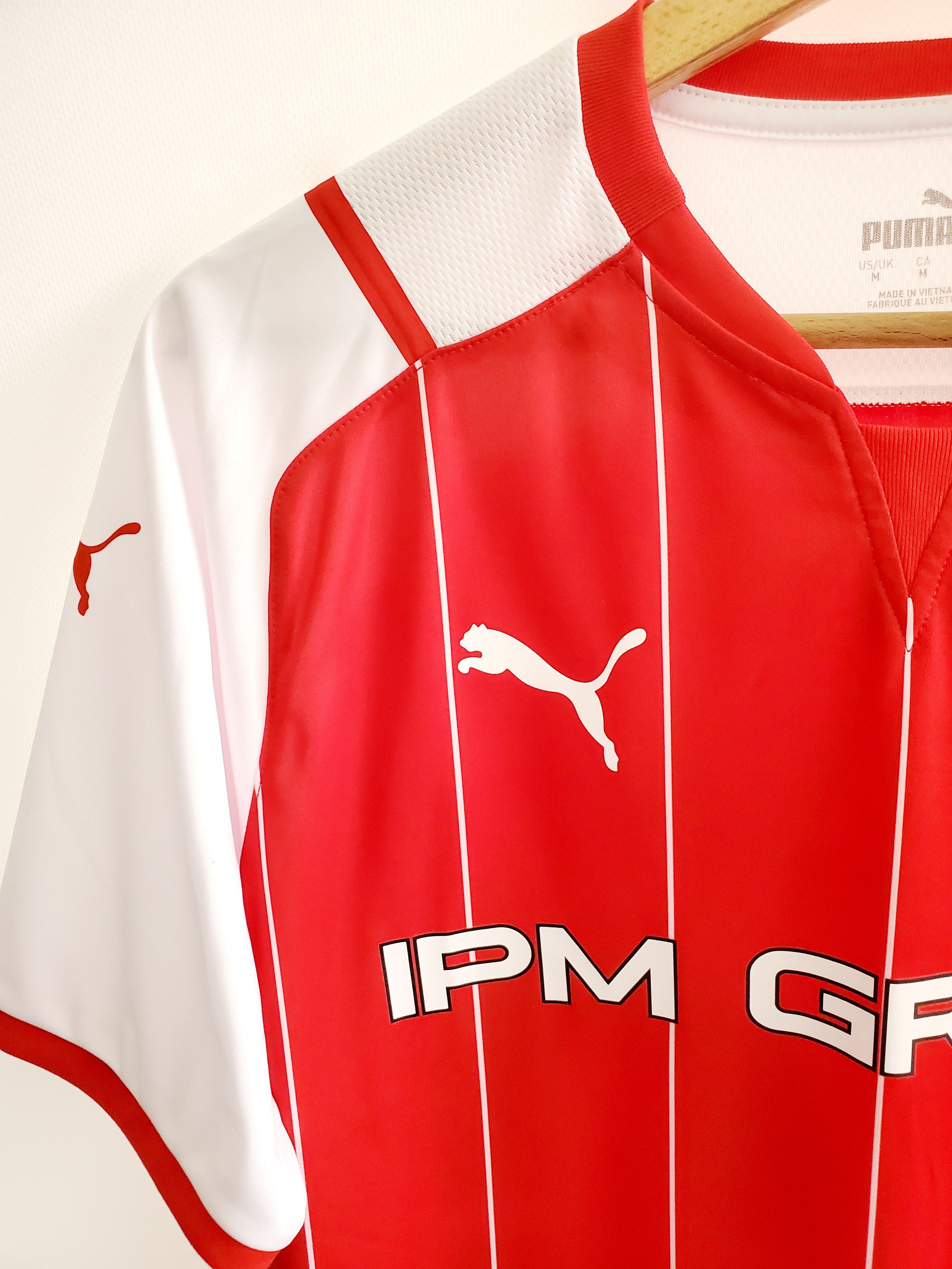 Puma Rotherham United 2021-2022 #50 lisa Home jersey perfect cond Size US M / EU 48-50 / 2 - 3 Thumbnail