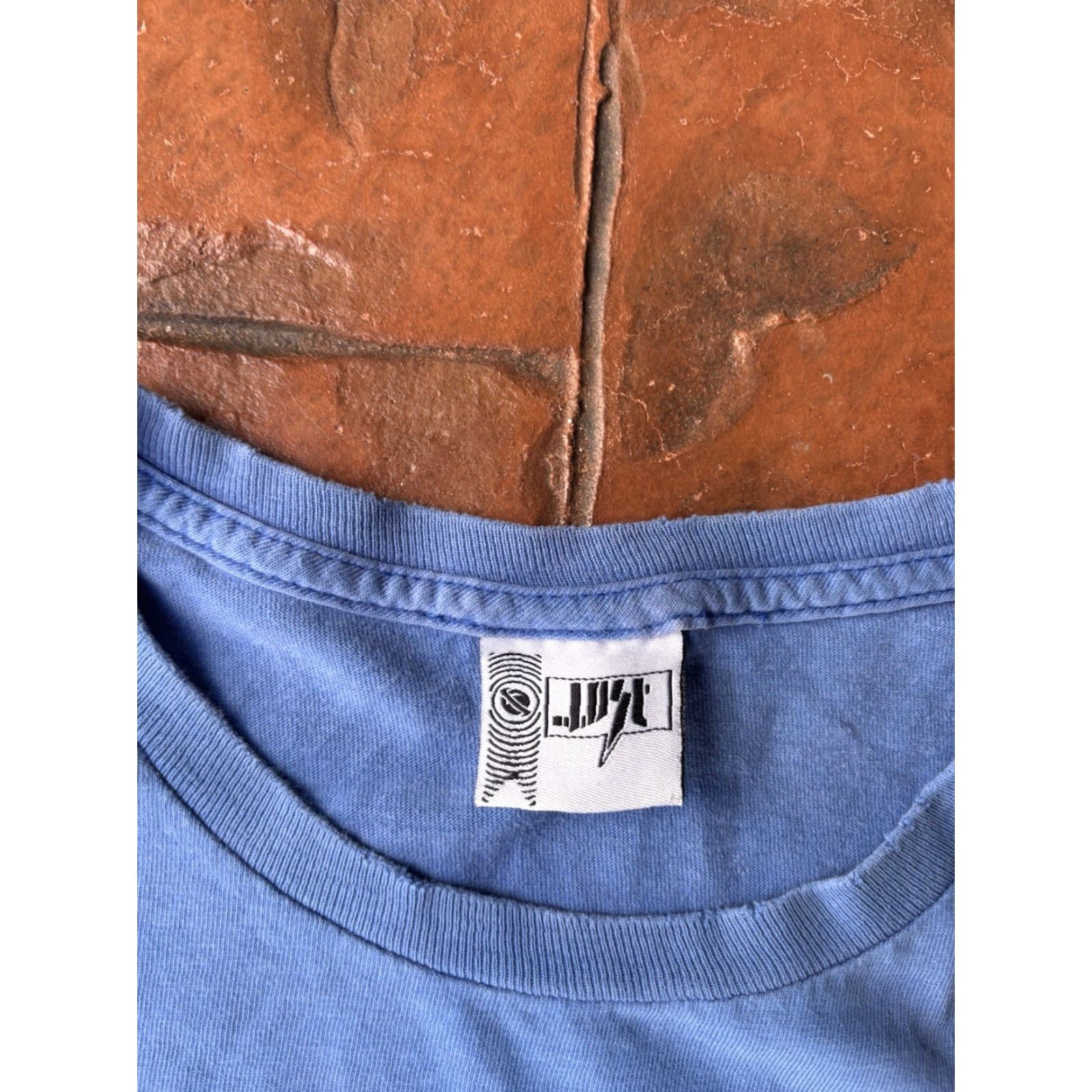 Vintage VINTAGE Lost Unforgiven Surfboards Skateboards T Shirt XL Blue Crew Neck Short Sleeve Men 90s Surf Size US XL / EU 56 / 4 - 2 Thumbnail