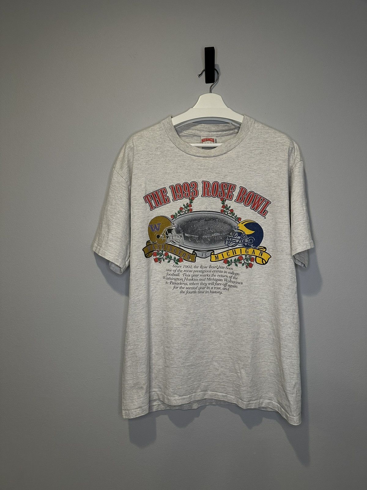 Nutmeg Rose Bowl - Vintage T-shirt 1993 - Large Size US L / EU 52-54 / 3 - 1 Thumbnail