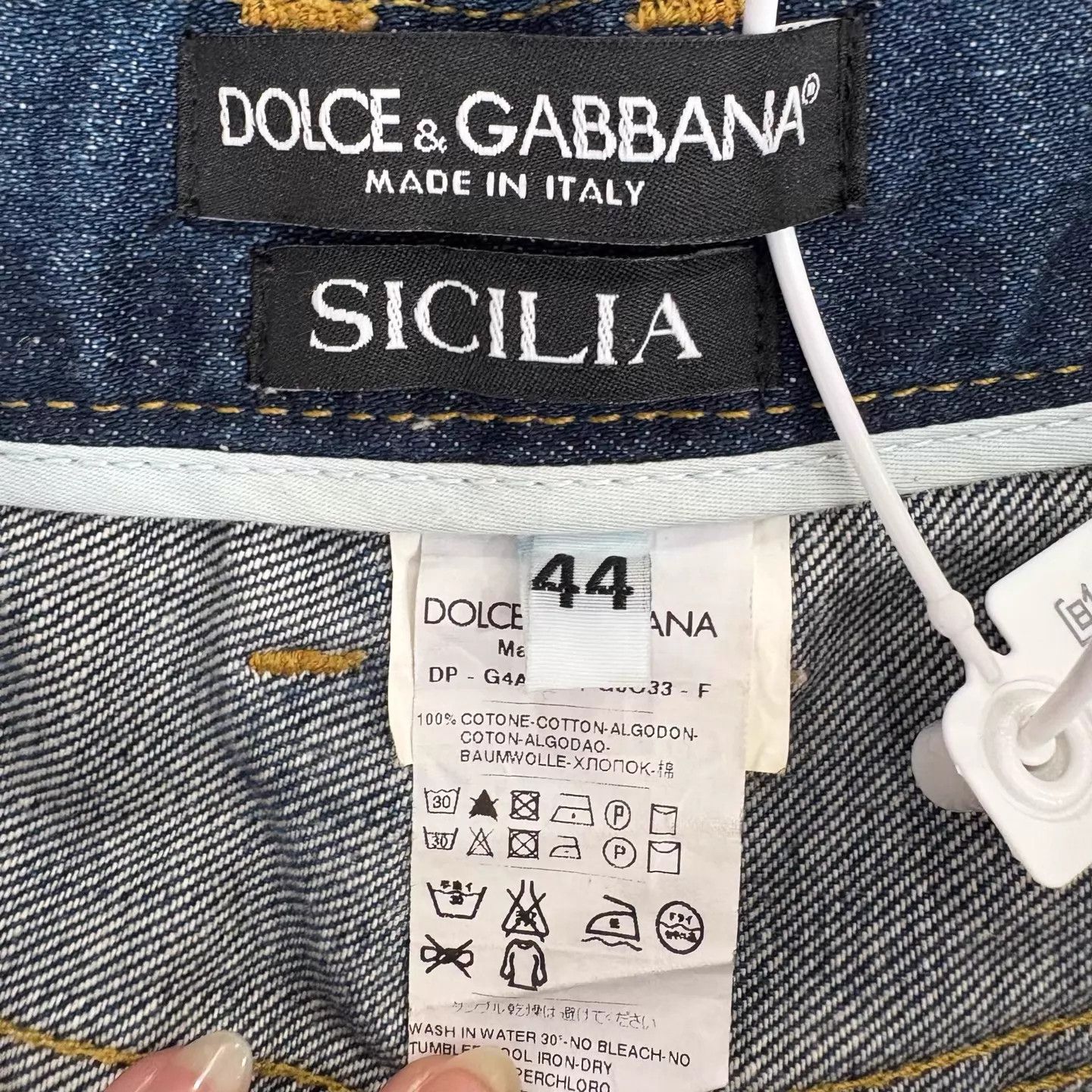Dolce & Gabbana Dolce & Gabbana Runway Distressed Denim Pants 44 Size US 28 / EU 44 - 3 Thumbnail