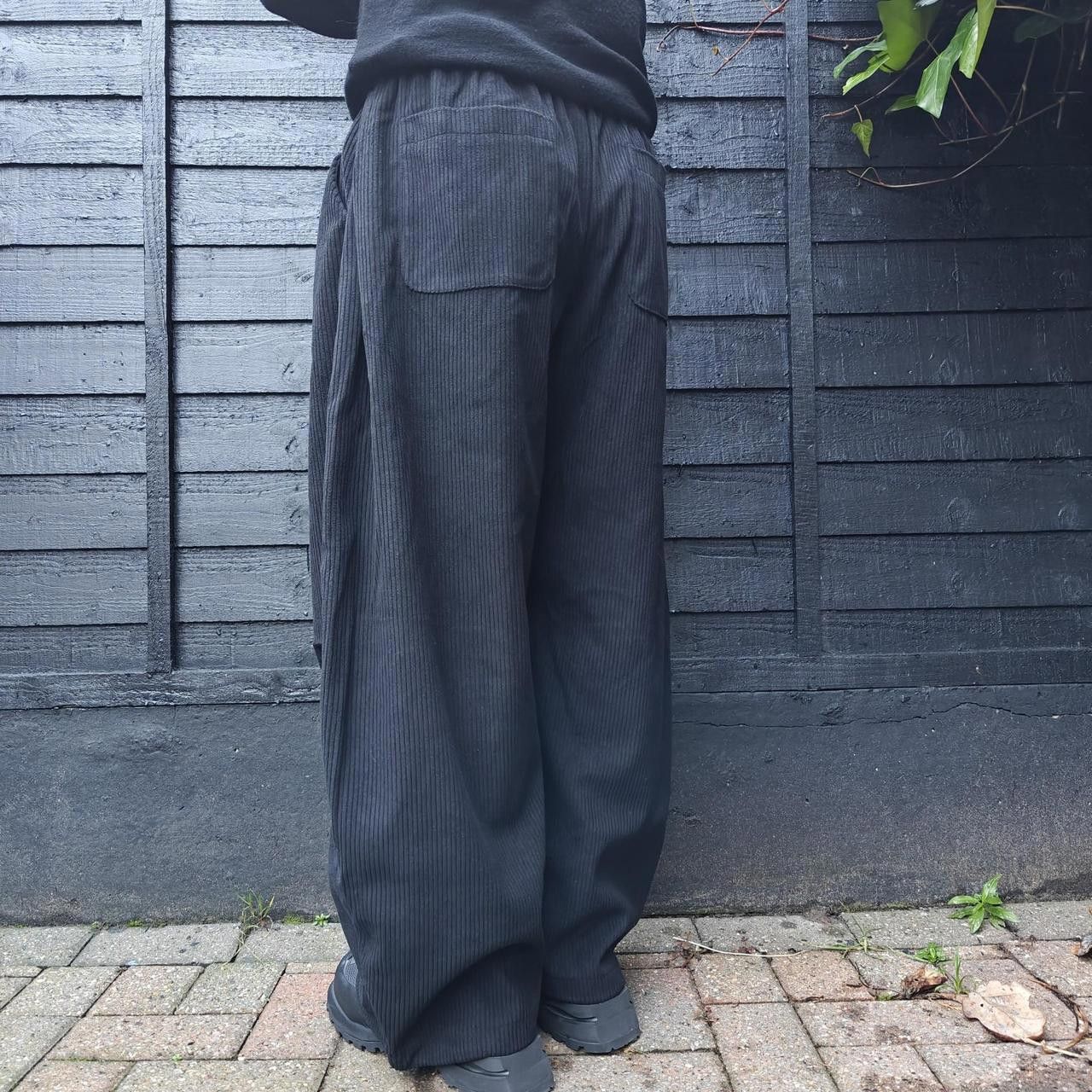 Other Japanese Black Pleated Wide Leg Pants Size US 32 / EU 48 - 4 Thumbnail